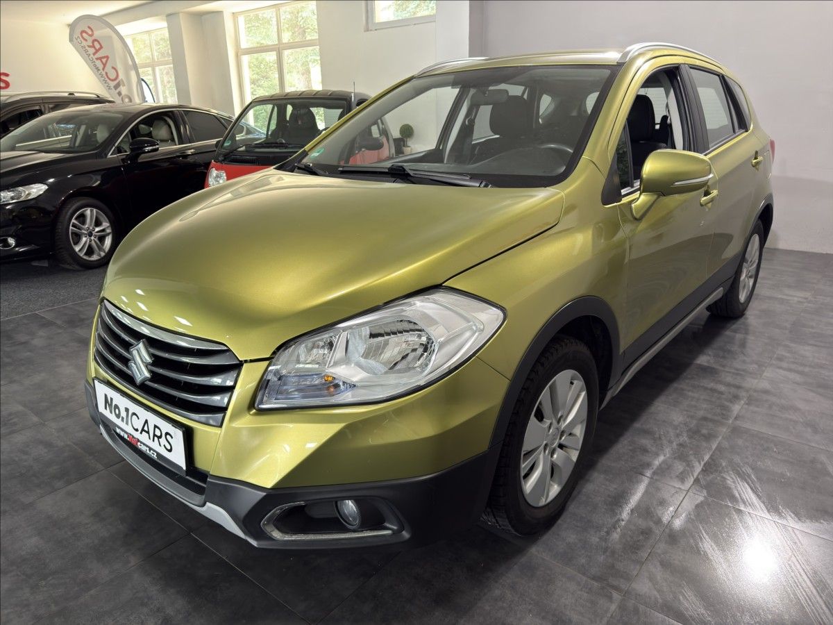 Suzuki SX4 S-Cross, 1,6   VVTi 4X4 KEY-LESS VÝHŘEV - fotka 3