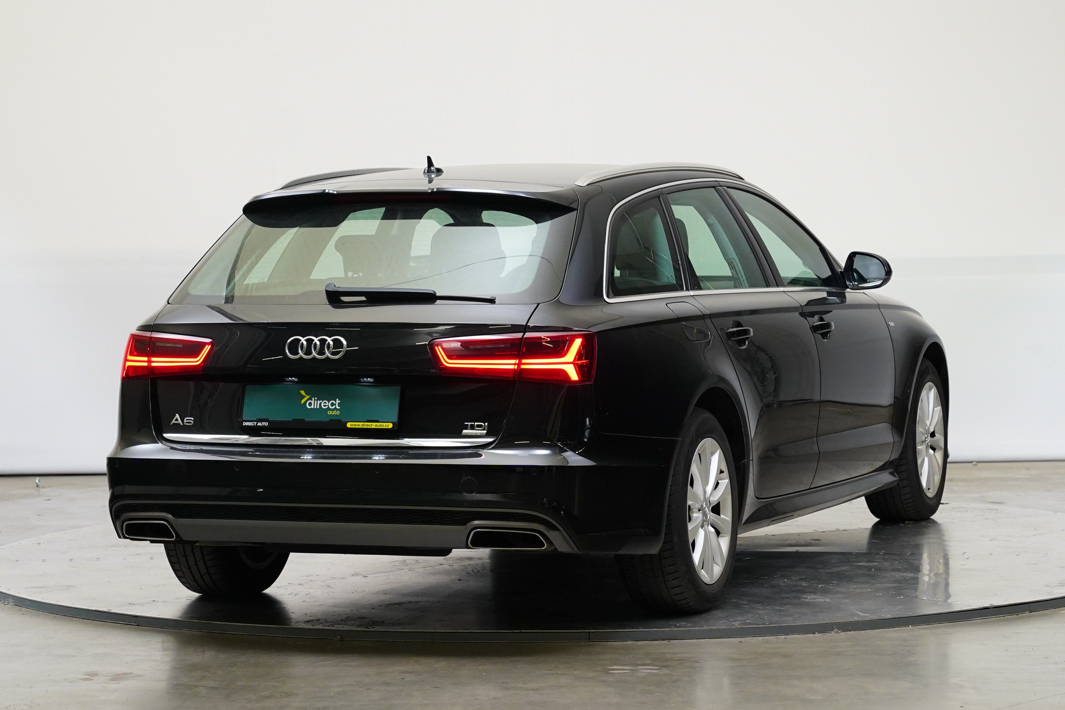 Audi A6, 2.0 TDI 140 kW Ultra - fotka 2