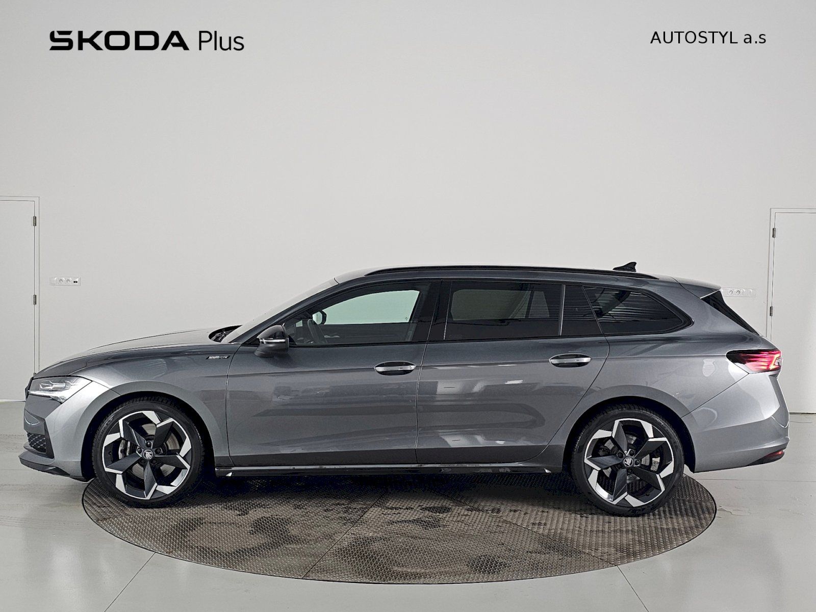 Škoda Superb, 2.0TDi 142kW 4X4 SPORTLINE WEB - fotka 3