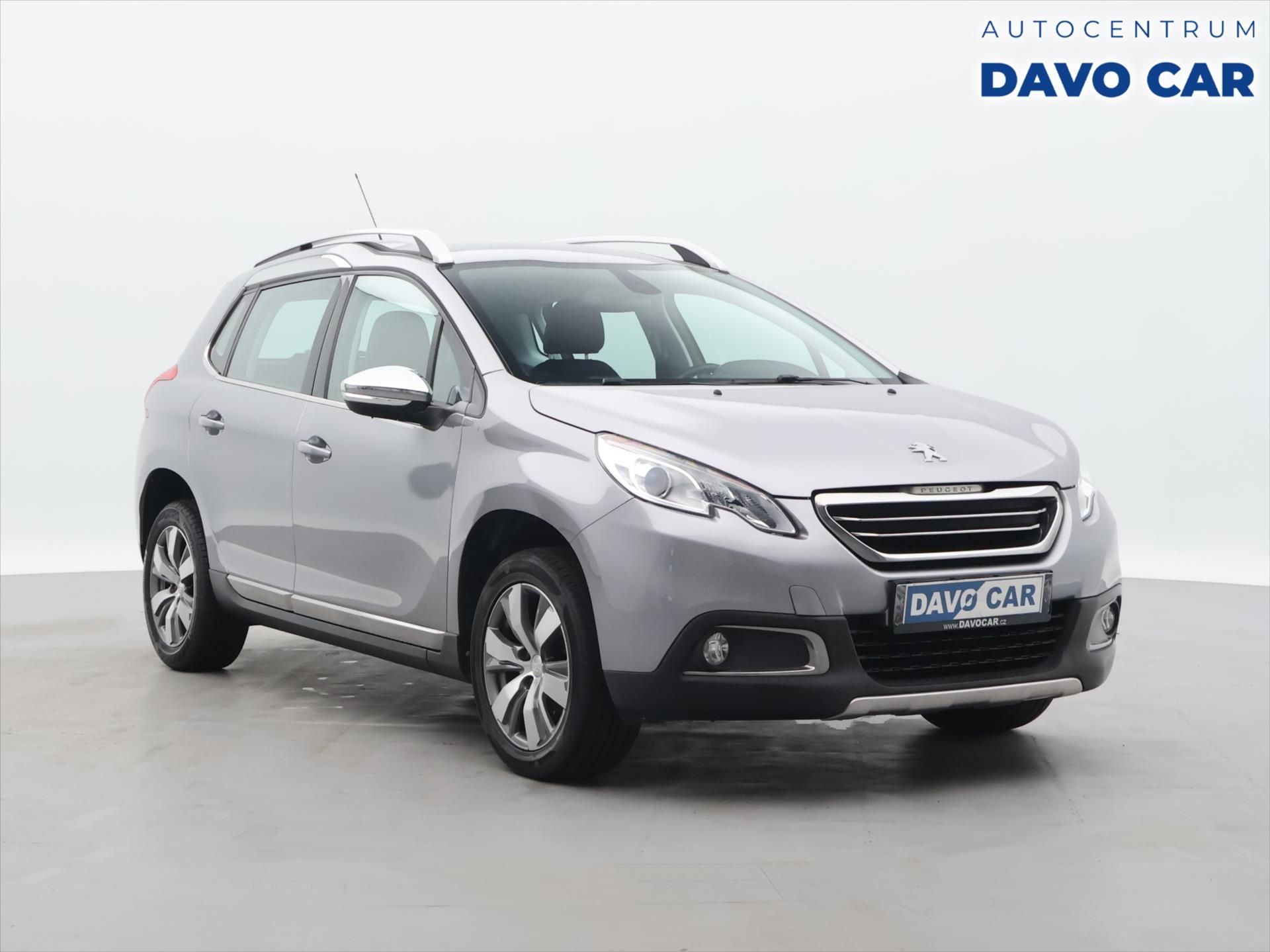 Peugeot 2008, 1,2 VTi 60kW AT,Navi