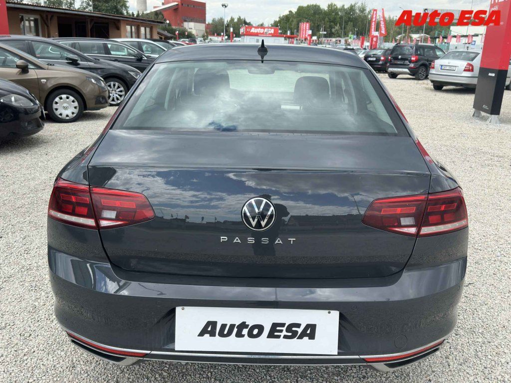 Volkswagen Passat, 2.0TDi,ČR,Elegance,DSG - fotka 5