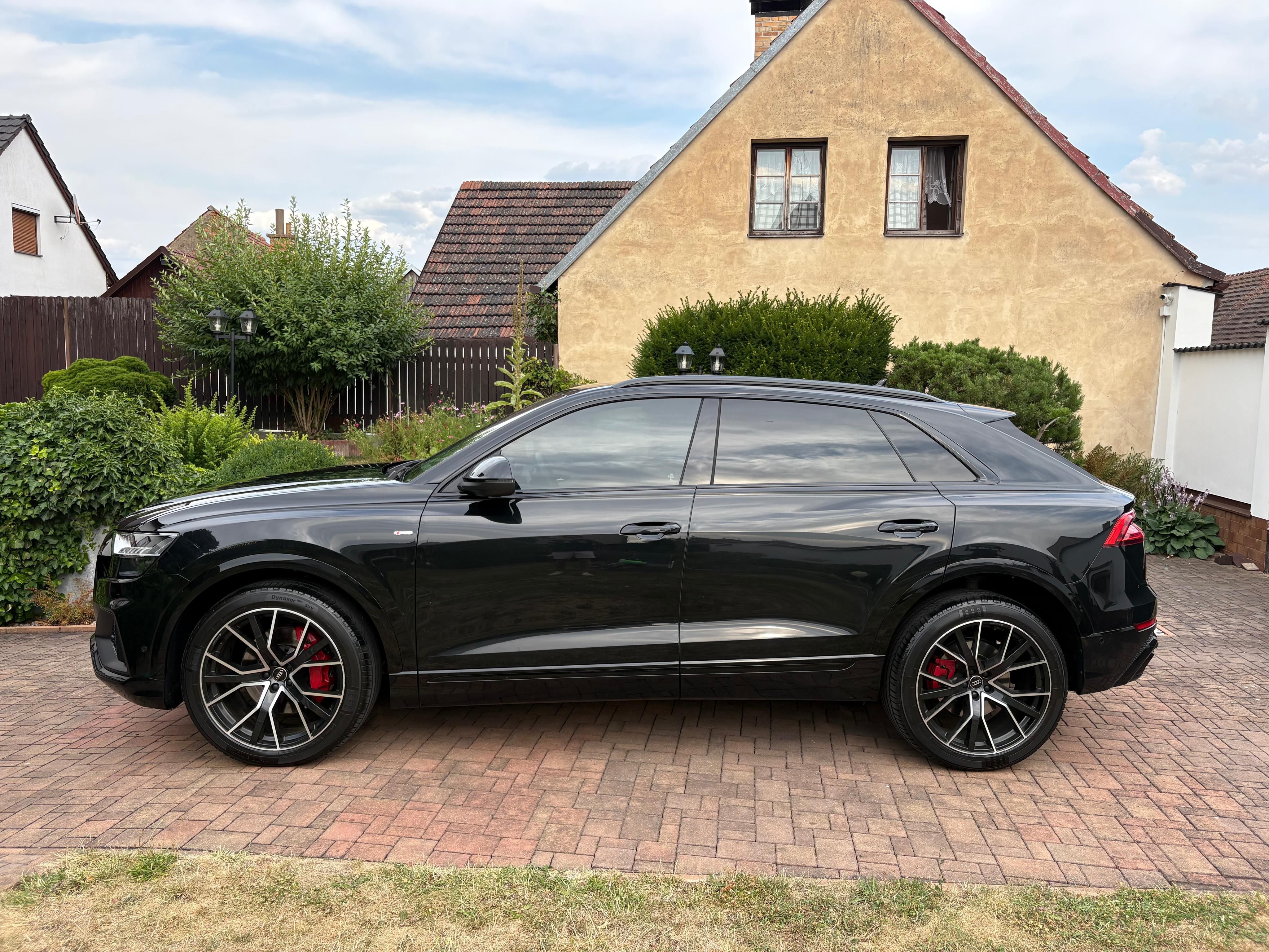 Audi Q8, Audi Q8 45TDI, v zaruce - fotka 4