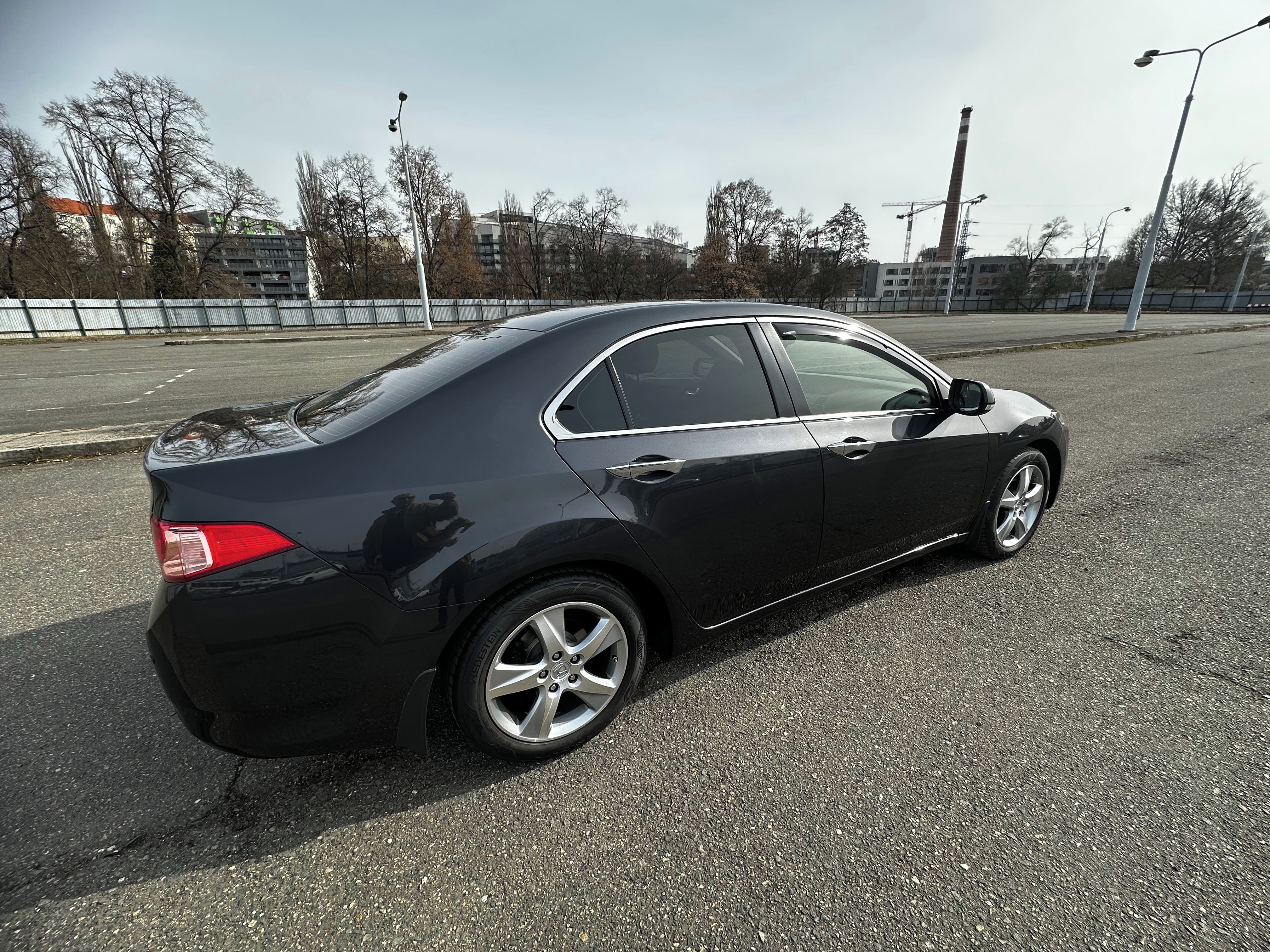 Honda Accord - fotka 6