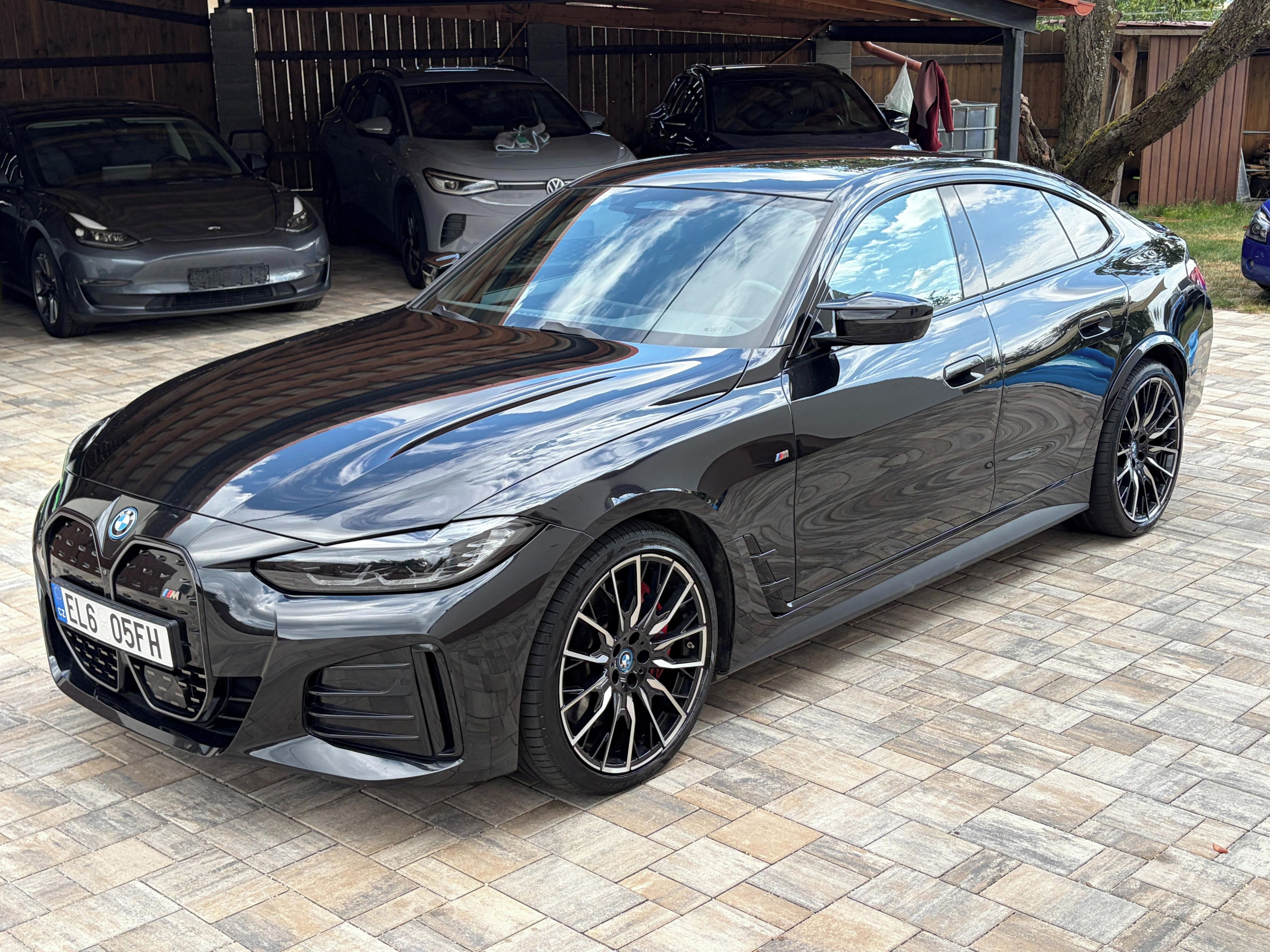 BMW i4, M50 DAPP+, tażné, kola 20",18"
