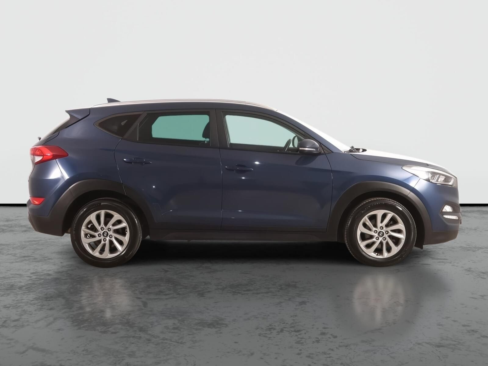 Hyundai Tucson, 1.7 CRDi, Premium, Automat - fotka 6