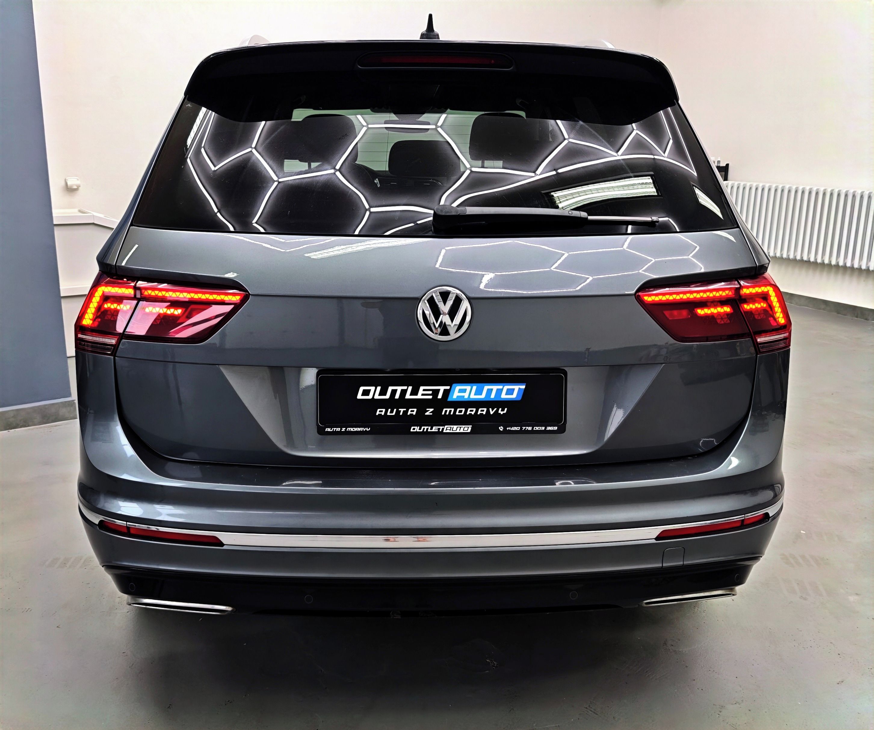 Volkswagen Tiguan, 2.0TDI,4X4 R-LINE,IQ DRIVE,DPH - fotka 5