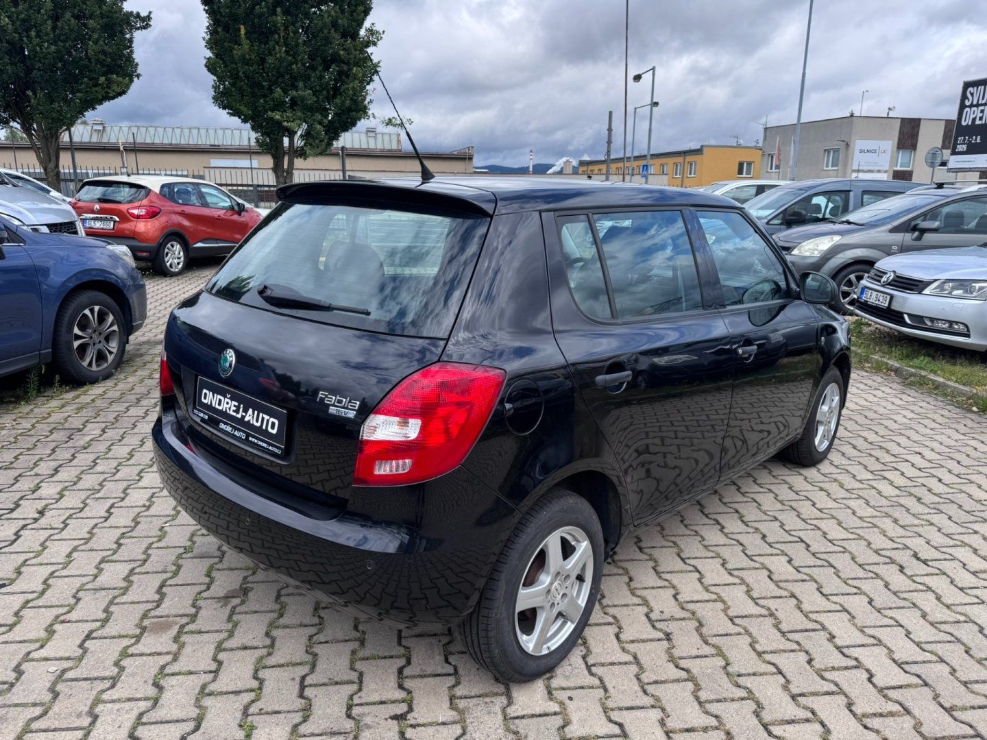 Škoda Fabia, 1,4i 16V 63 KW 2.MAJ KILOMETRY - fotka 6