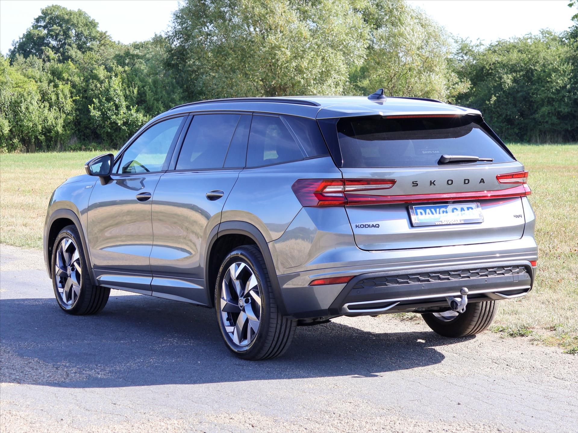 Škoda Kodiaq, 2,0 TDI Sportline 4x4 DSG - fotka 5