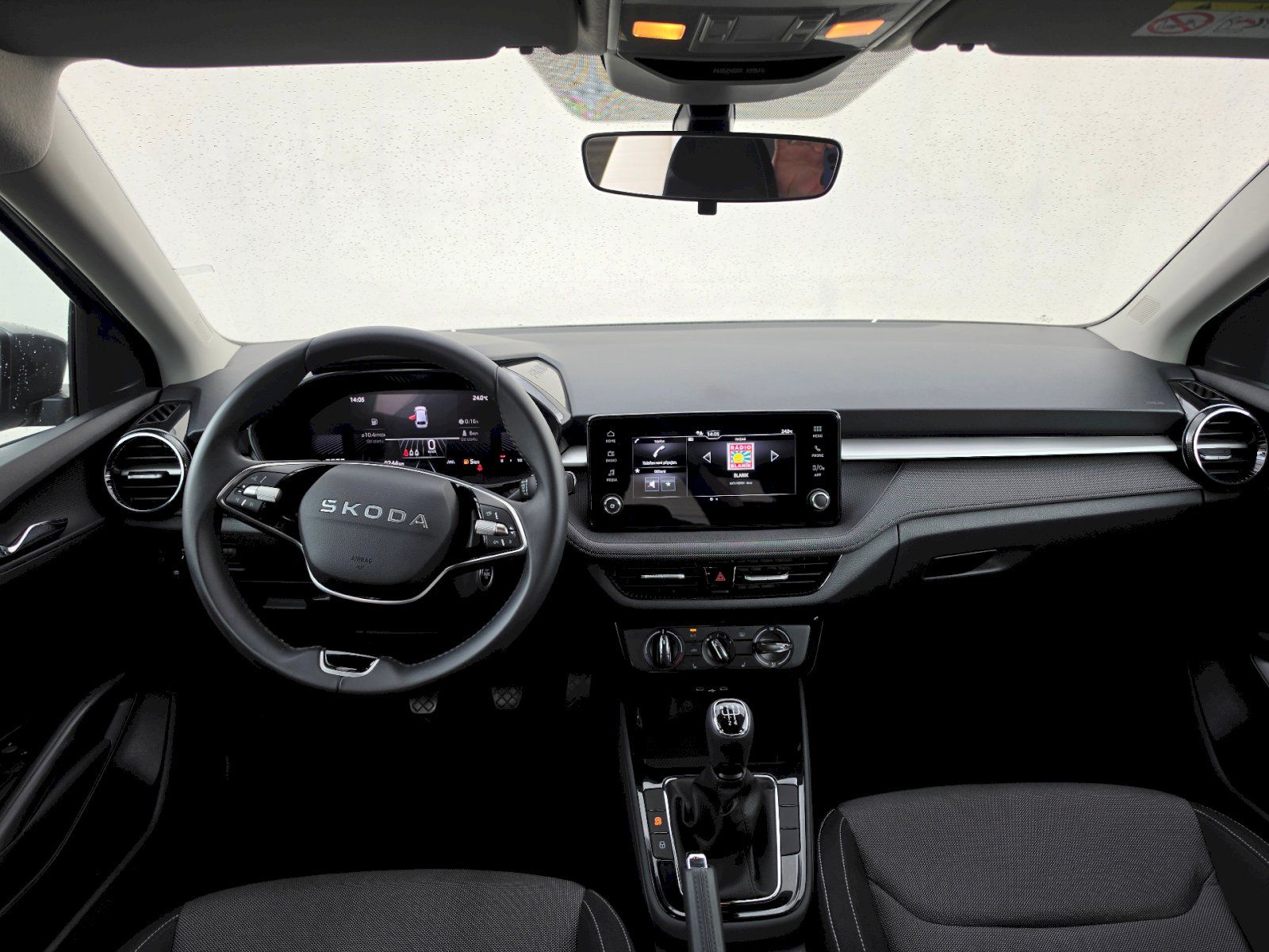 Škoda Fabia, 1,0TSI 70KW SELECTION - fotka 5