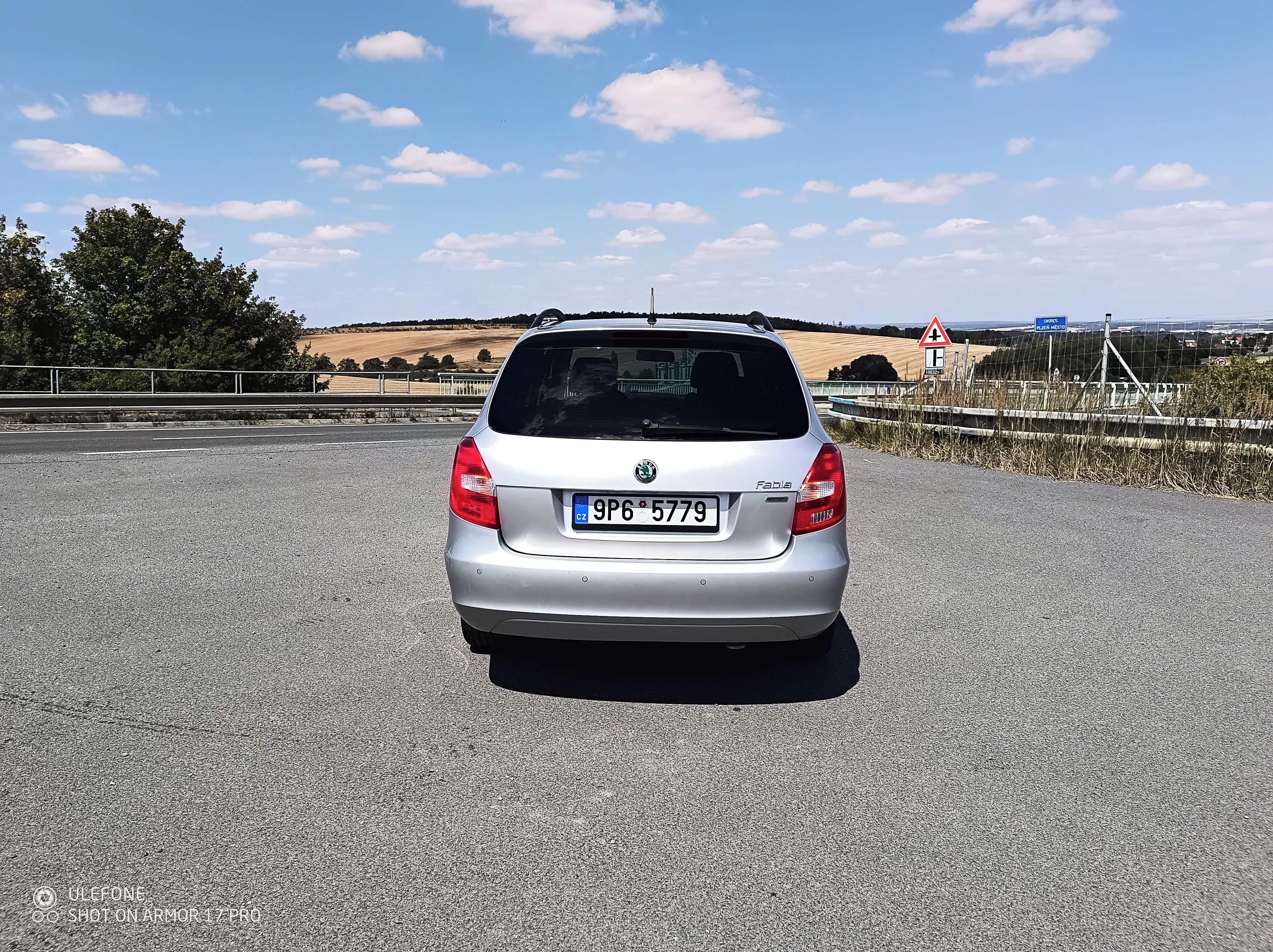 Škoda Fabia, 1.2 TSi !!54 000 Km!! serviska - fotka 6