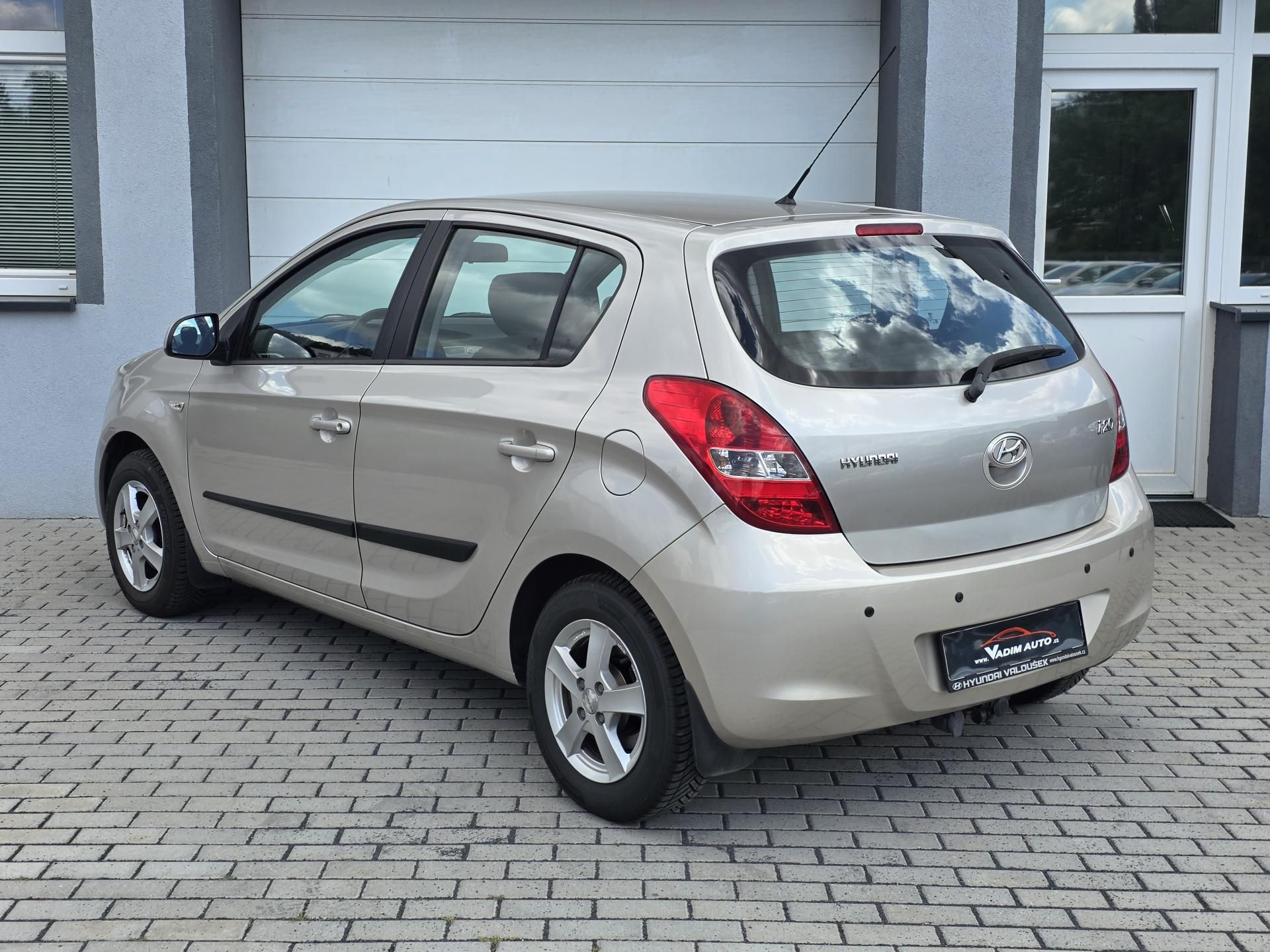 Hyundai i20, 1.2i 57kW P.SENZORY ČR NOVÉ - fotka 4