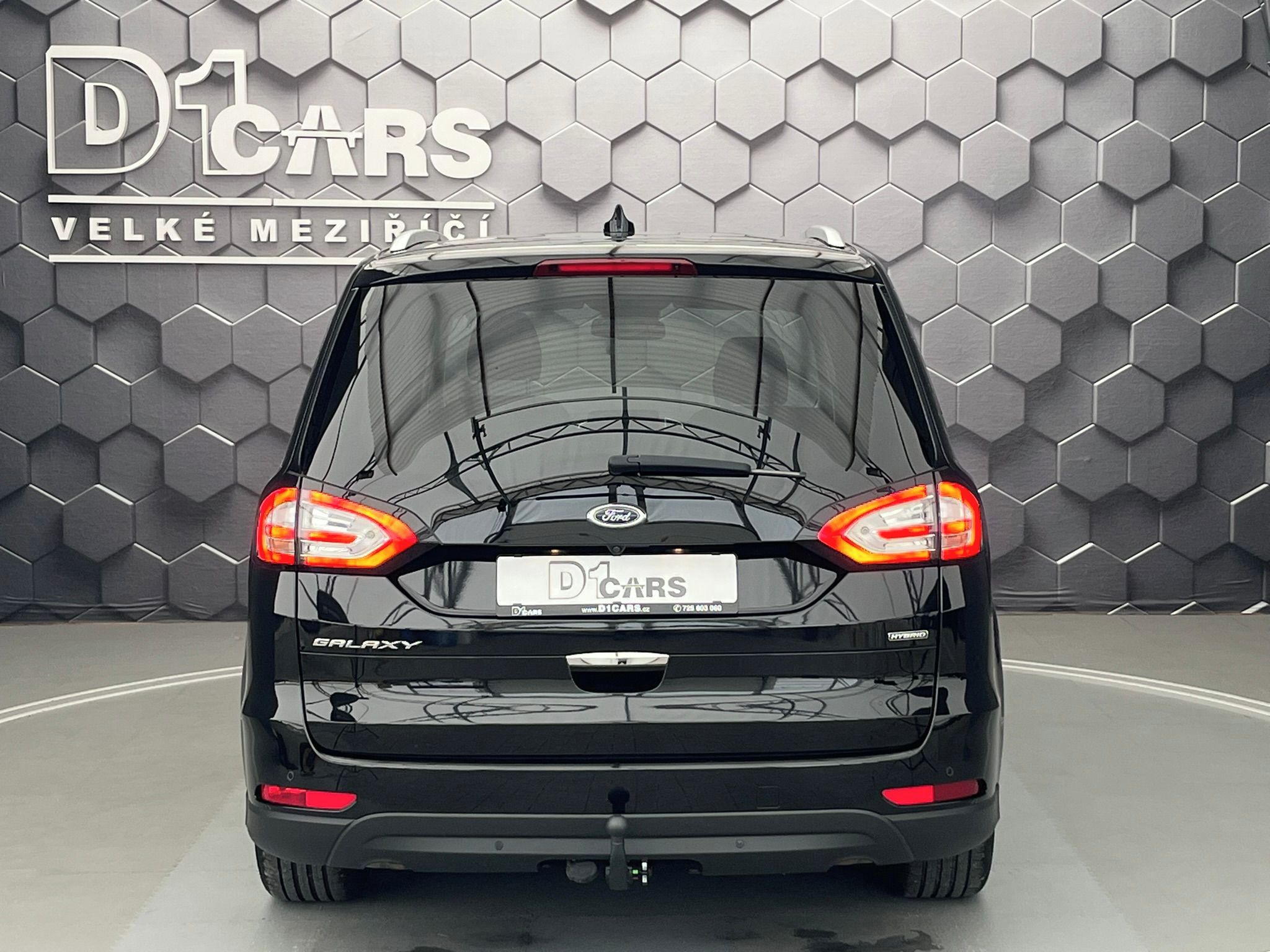 Ford Galaxy, 2.5 Duratec FHEV TITANIUM - fotka 3