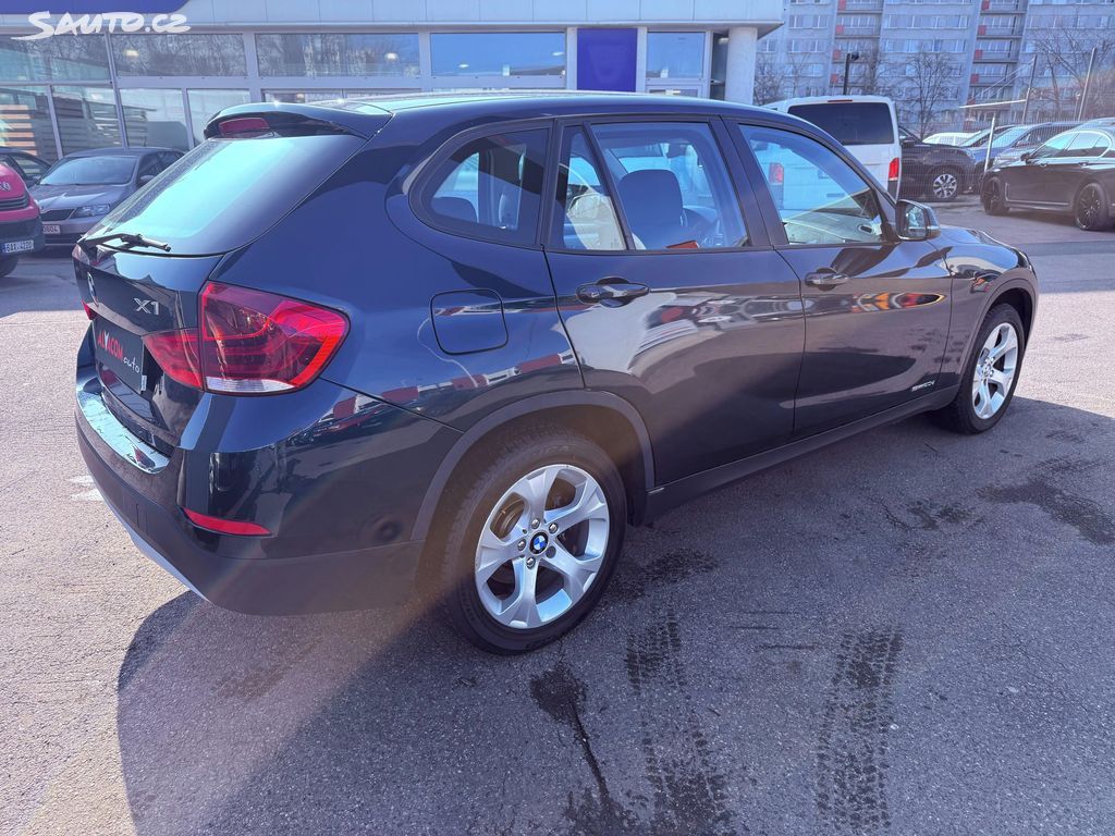 BMW X1, 20D SDRIVE 135kW - fotka 6