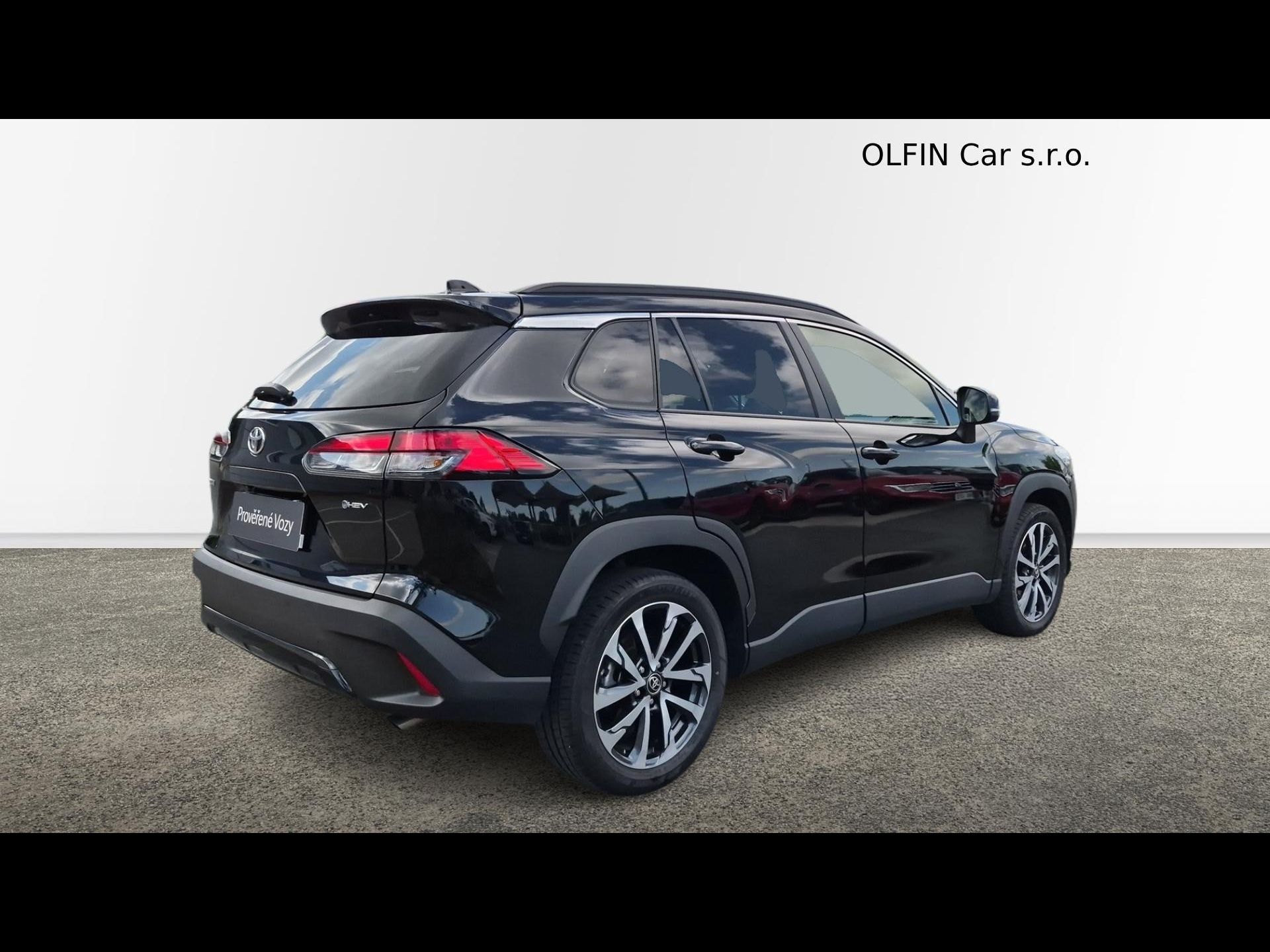 Toyota Corolla Cross, 2,0 HEV Style Tech - fotka 2