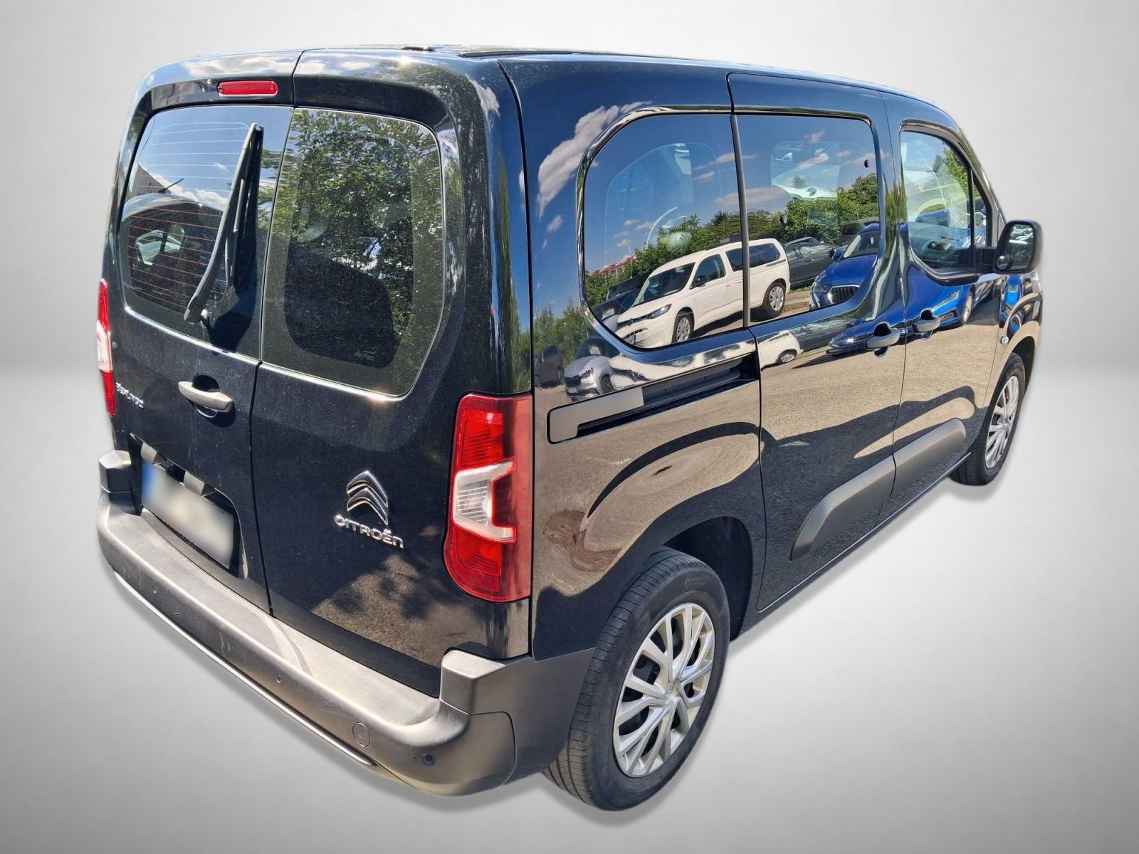 Citroën Berlingo, 1.5 BlueHDi, Live Pack, 5Míst - fotka 2
