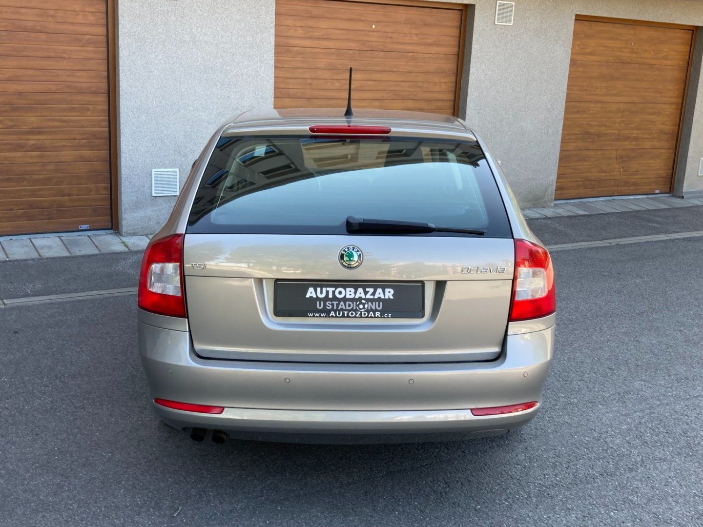 Škoda Octavia, 1.4 TSi 90kW vyhř. sedadla - fotka 4