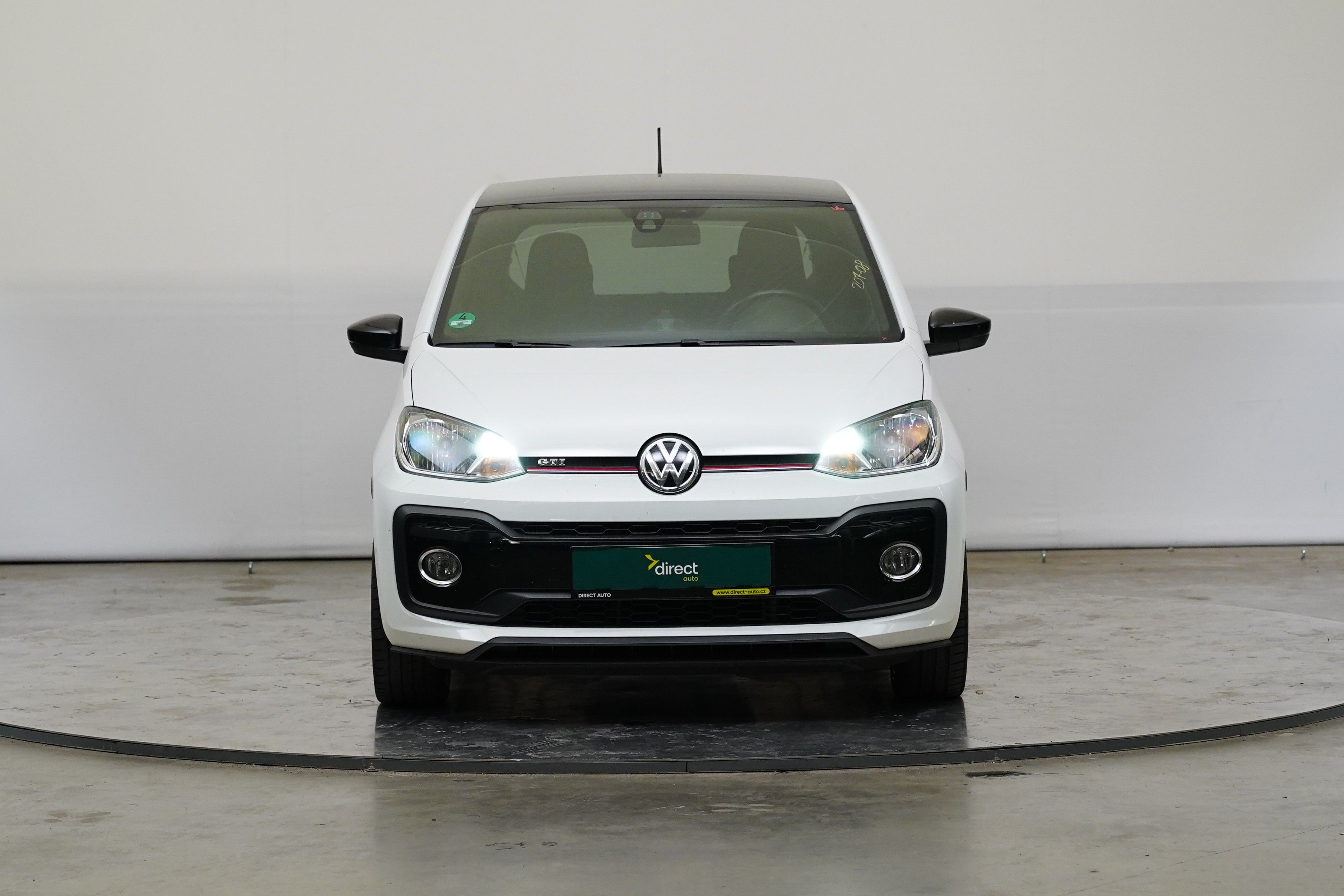 Volkswagen Up!, 1.0 TSI 85 kW GTI - fotka 4