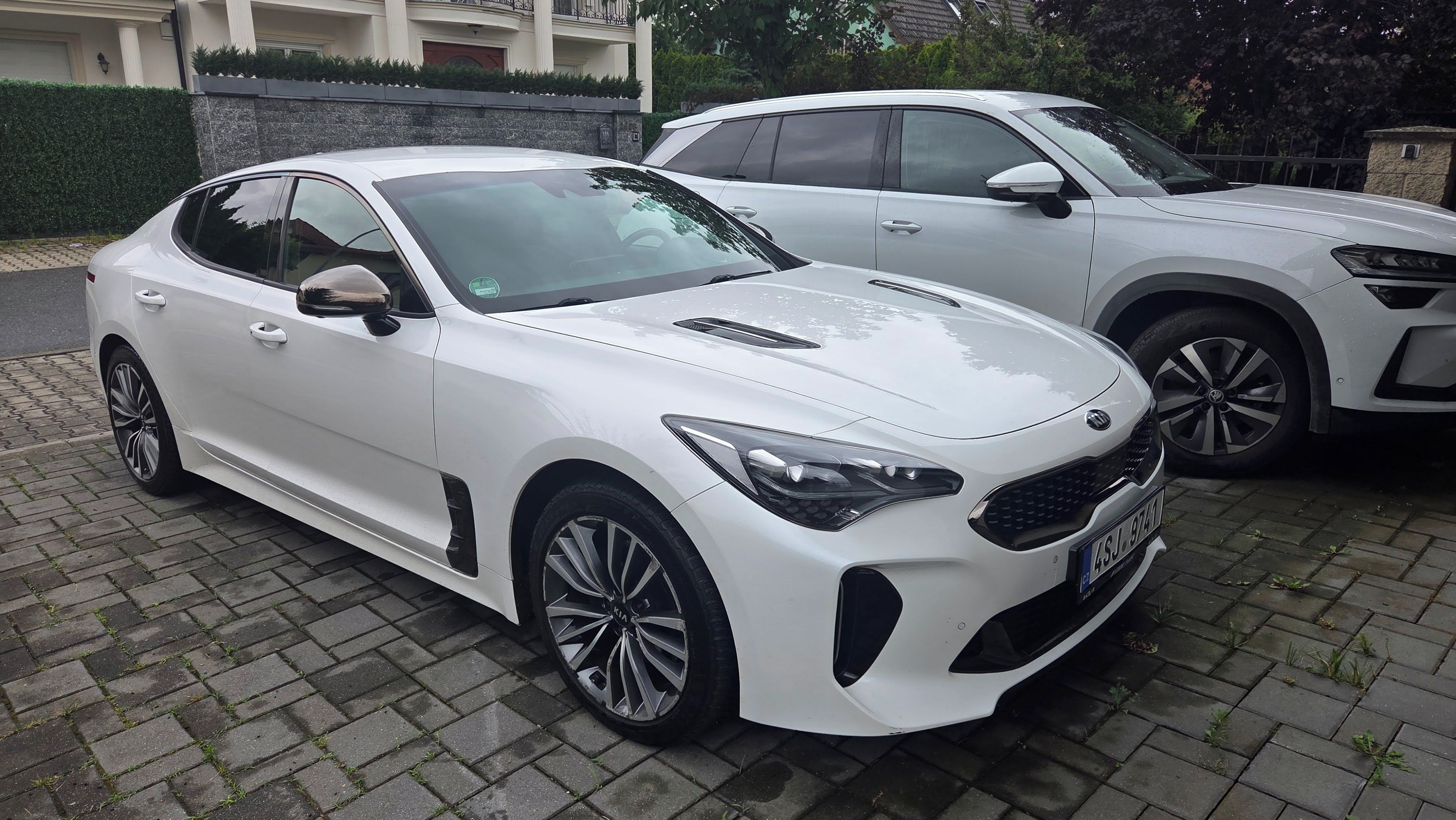 Kia Stinger, 2.2 CRDi 4x4 GT Line, Webasto - fotka 4