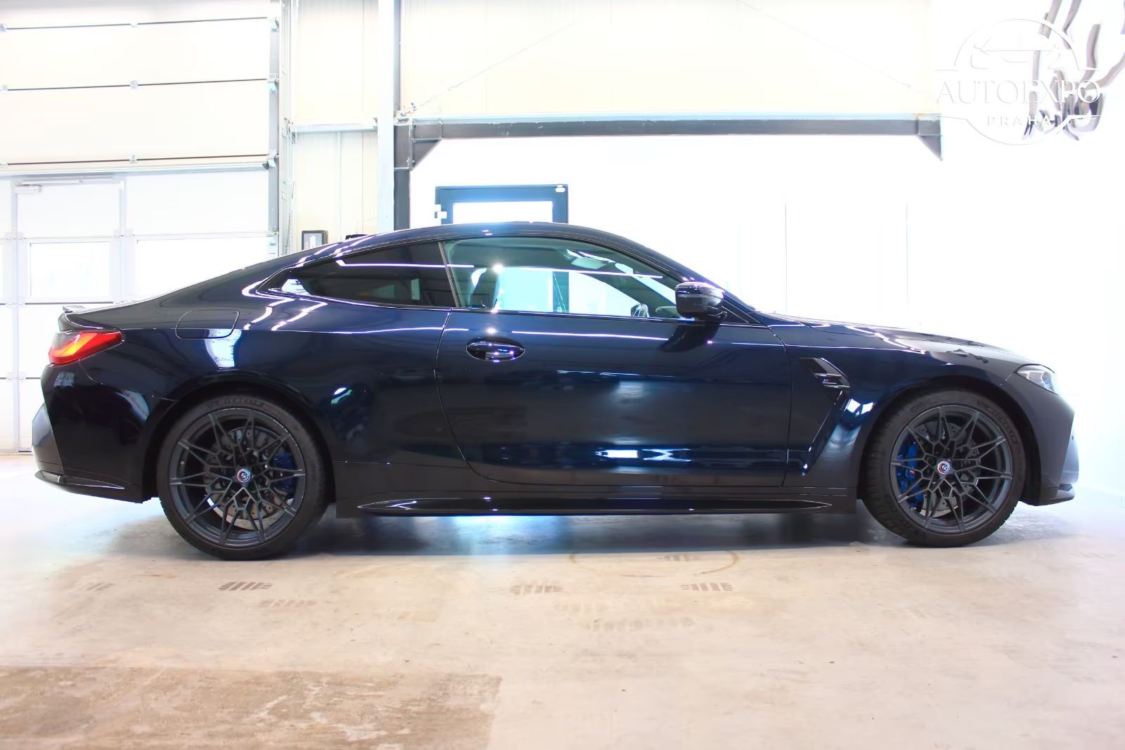 BMW M4, Competition xDrive - fotka 4