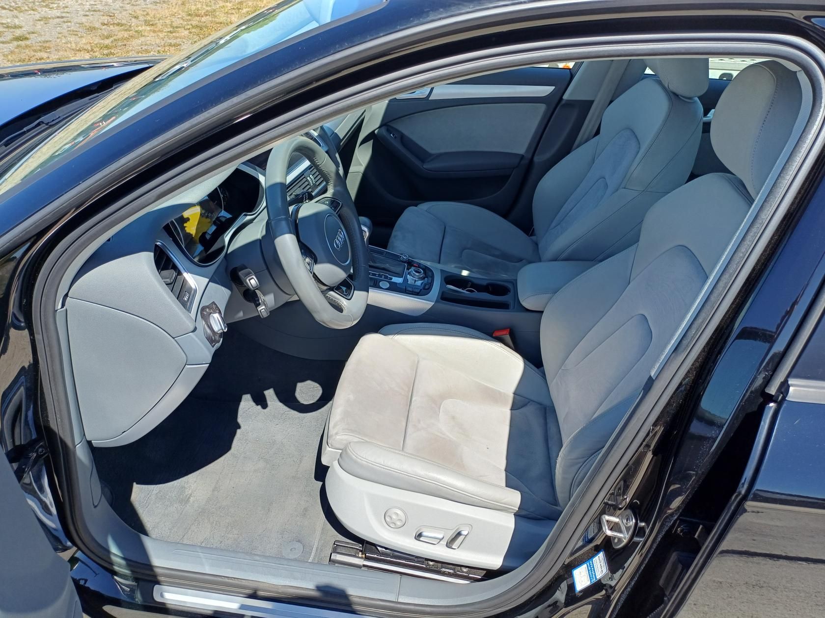 Audi A4 Avant, 3.0TDI 150kW Automat Navi - fotka 5