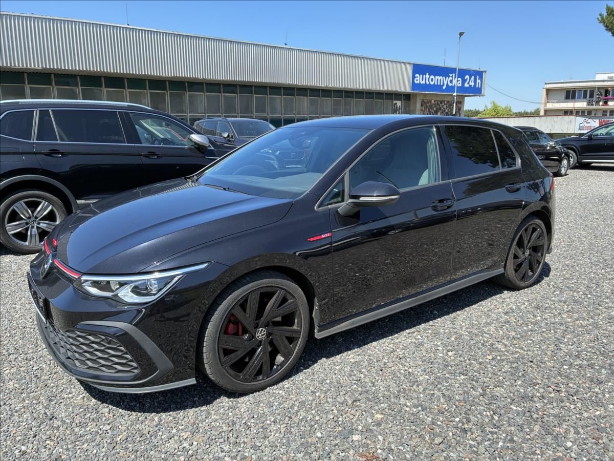 Volkswagen Golf, 2,0 TSI 180 KW GTI - fotka 2