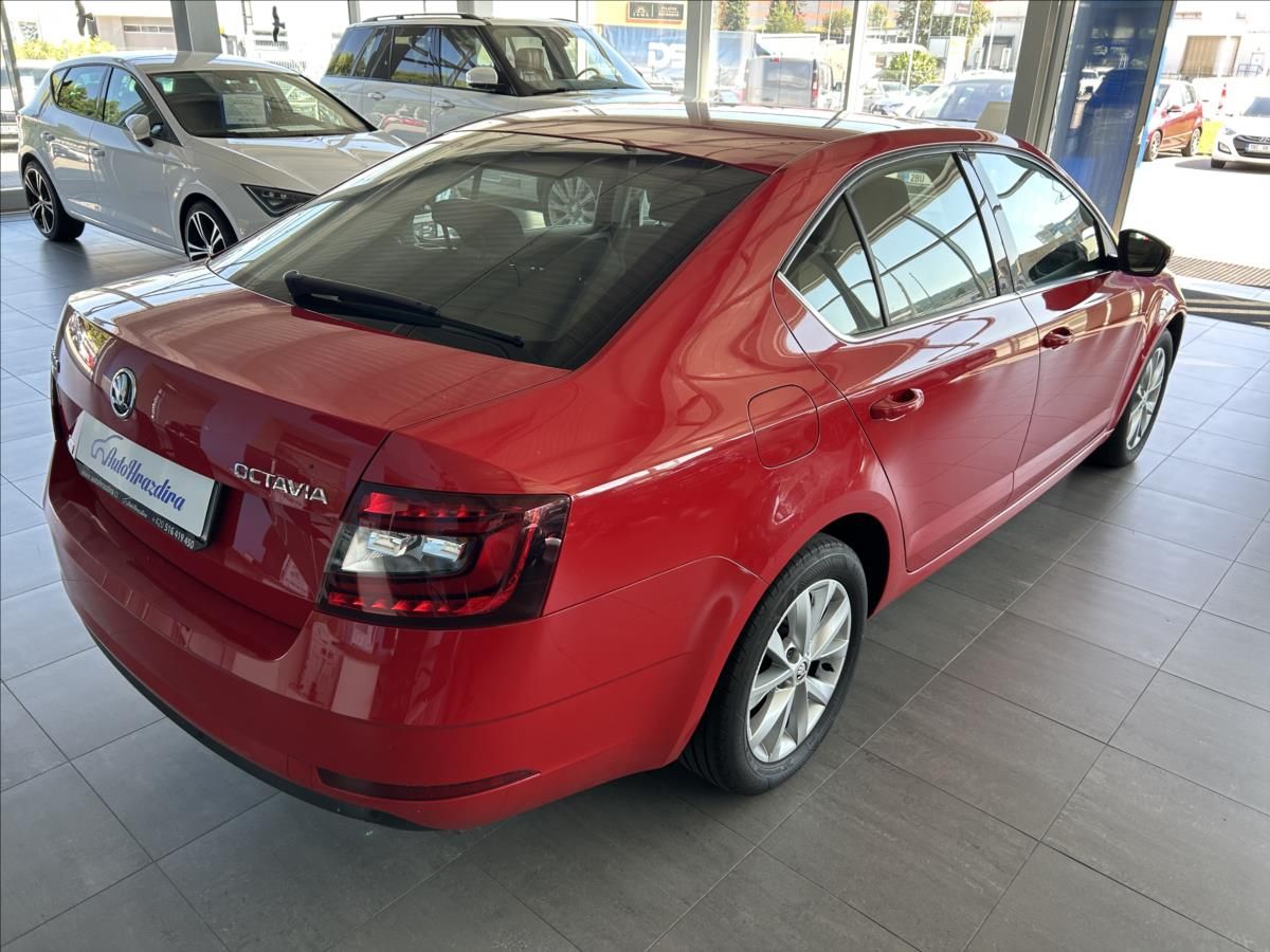 Škoda Octavia, 1,6   TDI 85kW,ČR,2.MAJ,STYLE - fotka 6