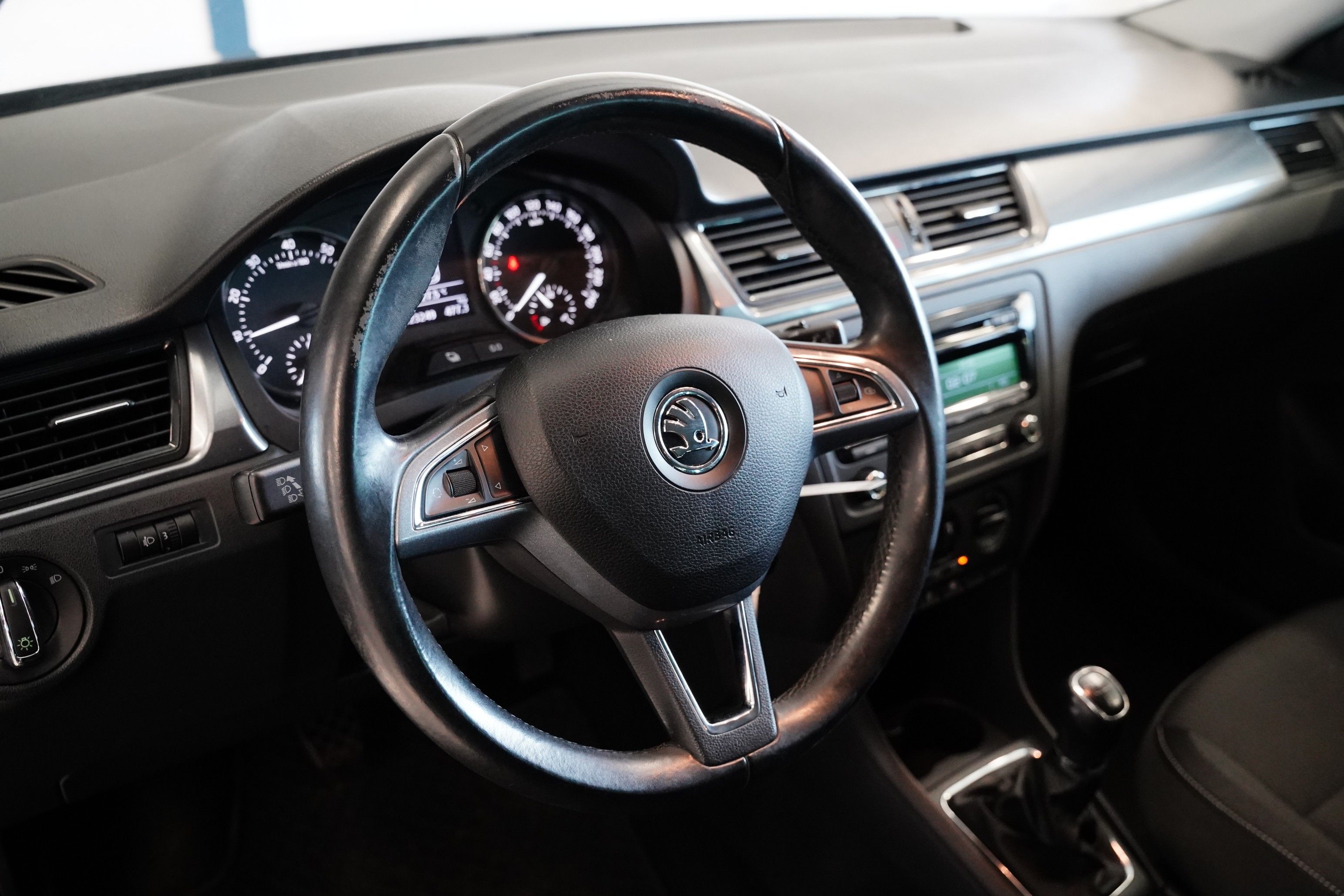 Škoda Rapid, 1.2 TSI 63 kW Ambition - fotka 6