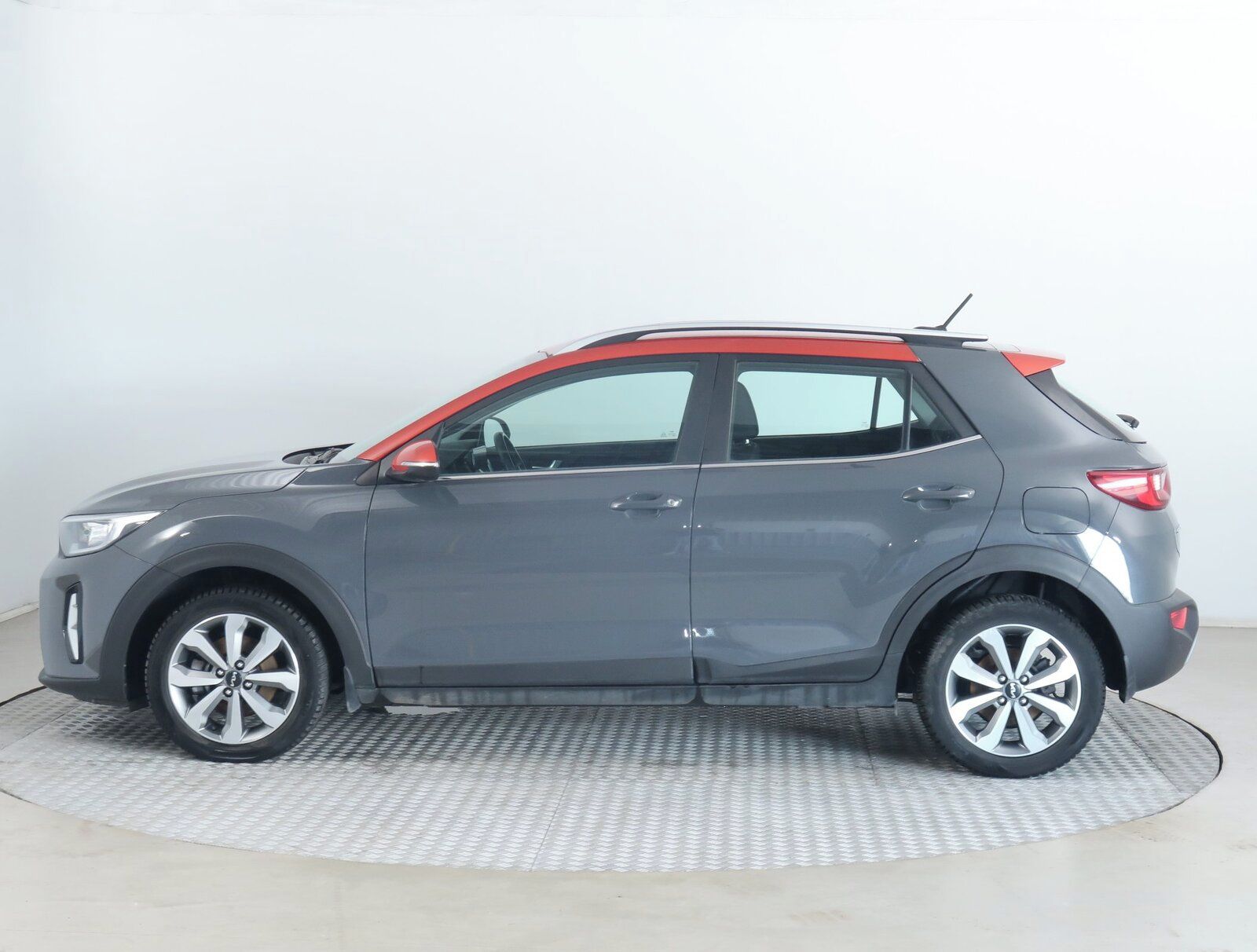 Kia Stonic, 1.0 T-GDI, EXCLUSIVE, DPH - fotka 3