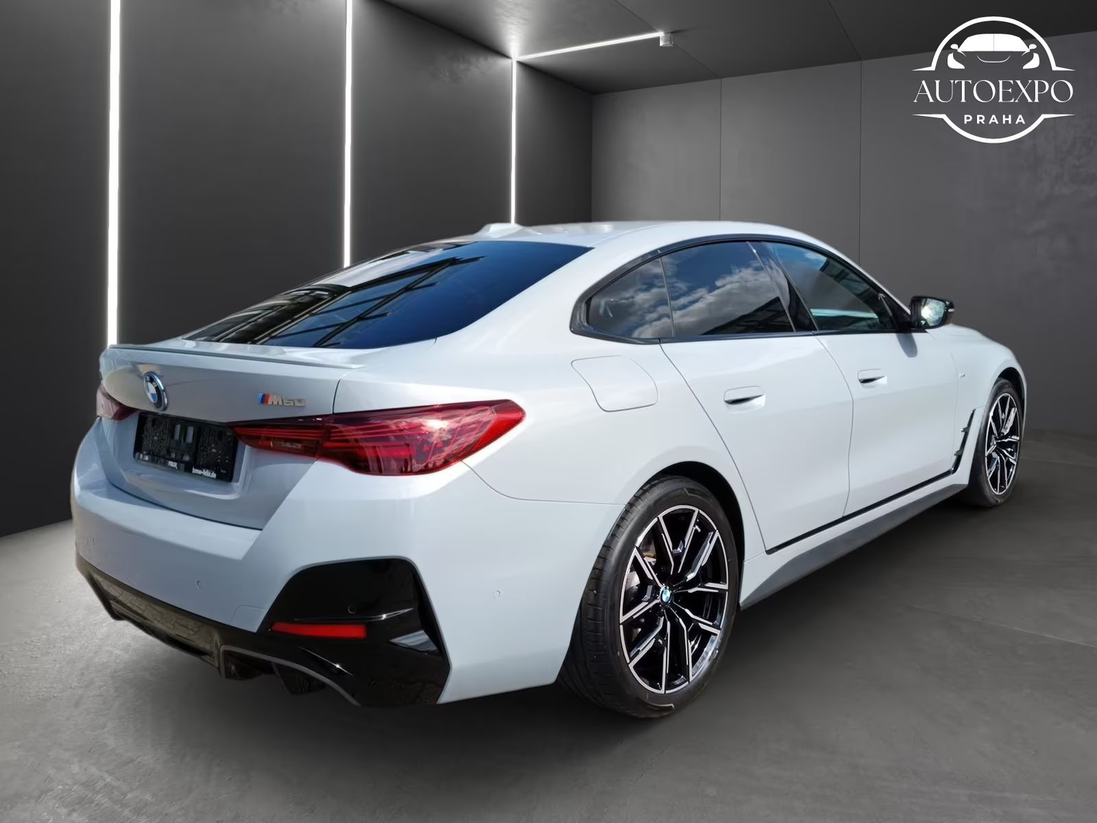 BMW i4, M50 xDrive Gran Coupé+M SPORT - fotka 4