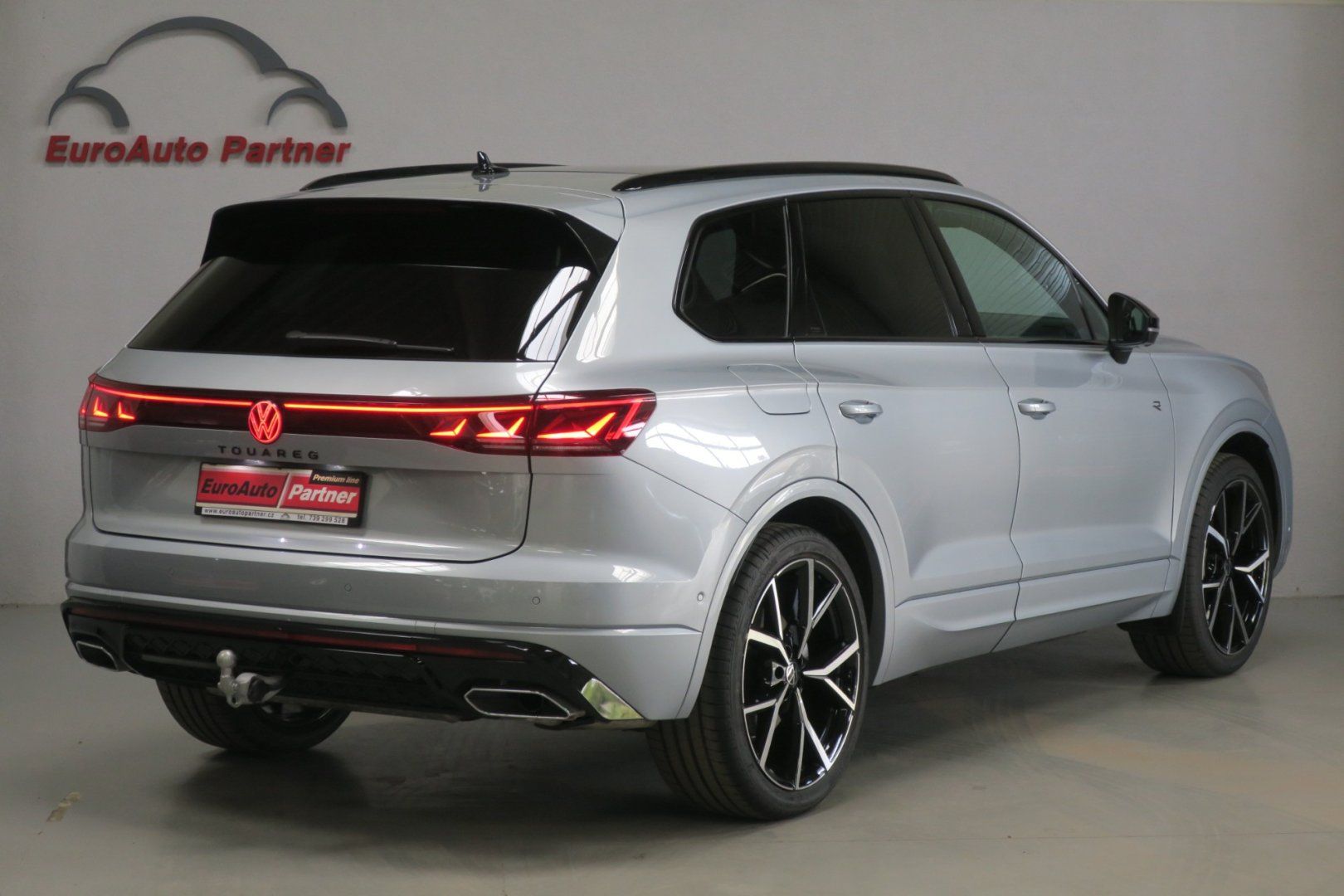 Volkswagen Touareg, NEW Final Edition R Line 210kW - fotka 4