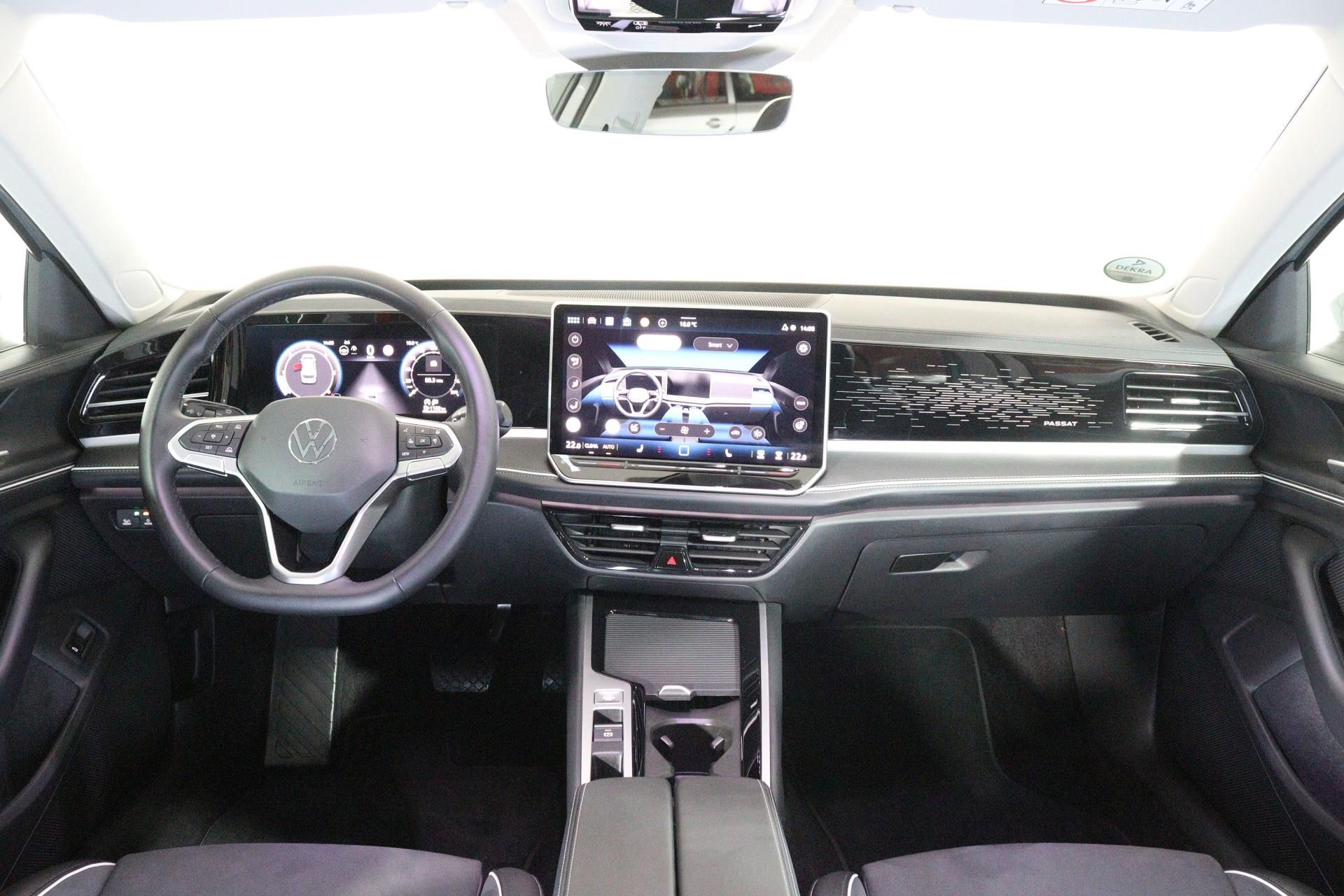 Volkswagen Passat, ELEGANCE 2,0 TDI 110 KW/ MATRI - fotka 5