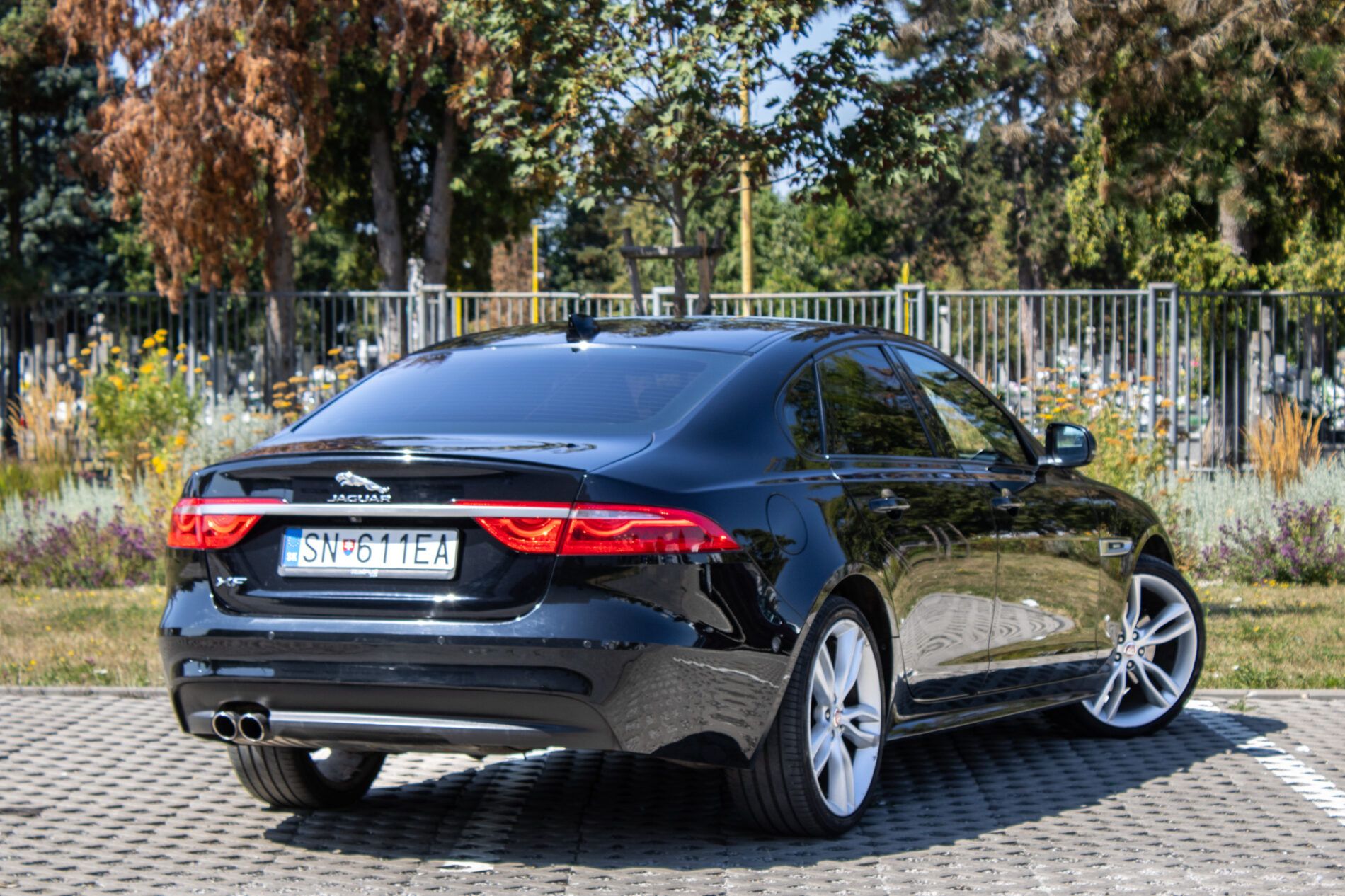 Jaguar XF - fotka 4