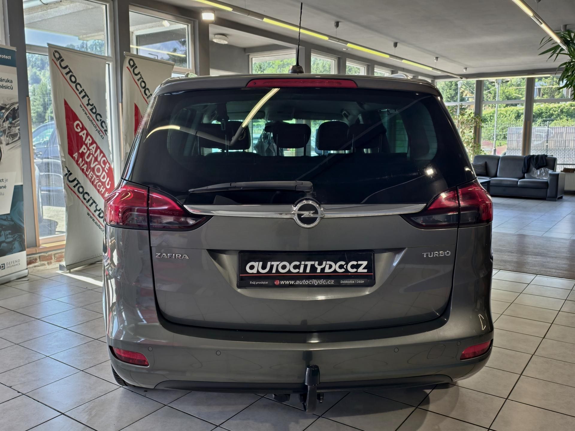 Opel Zafira, TOURER 1.4 TURBO 103kW LED, ČR - fotka 6