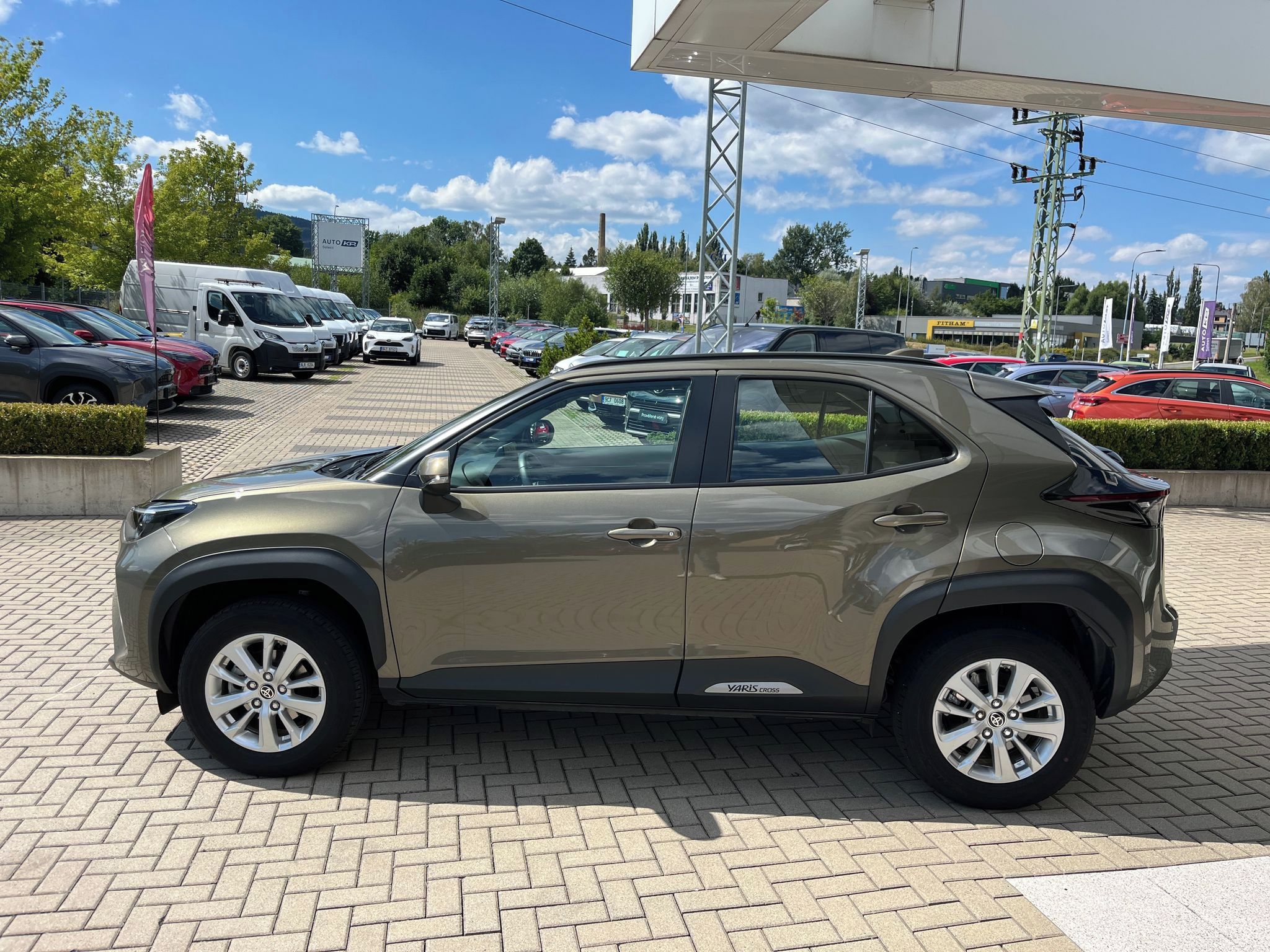 Toyota Yaris Cross, 1.5 Hybrid e-CVT Comfort - fotka 3
