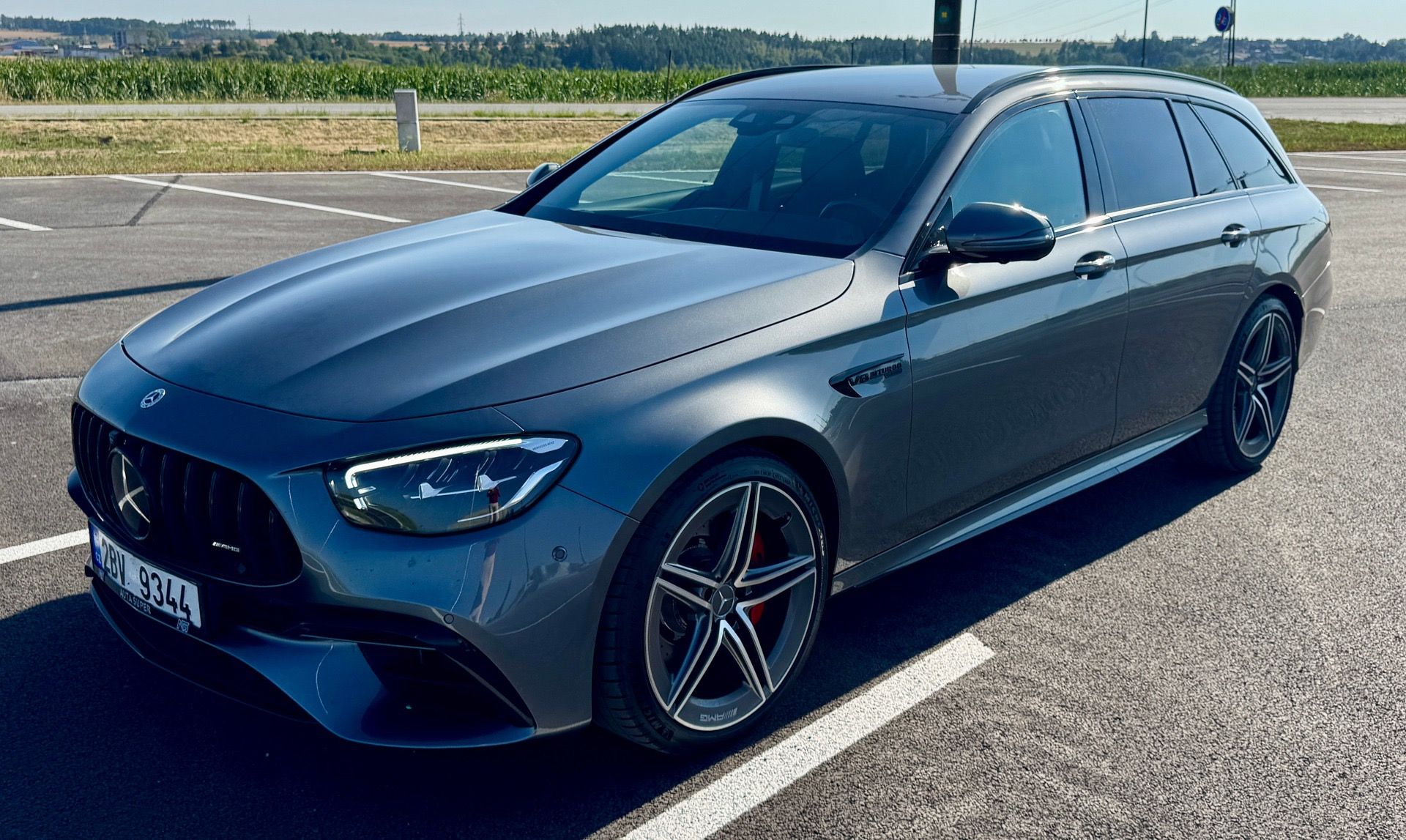 Mercedes-Benz Třídy E, AMG E63s Kombi, 1. majitel - fotka 2