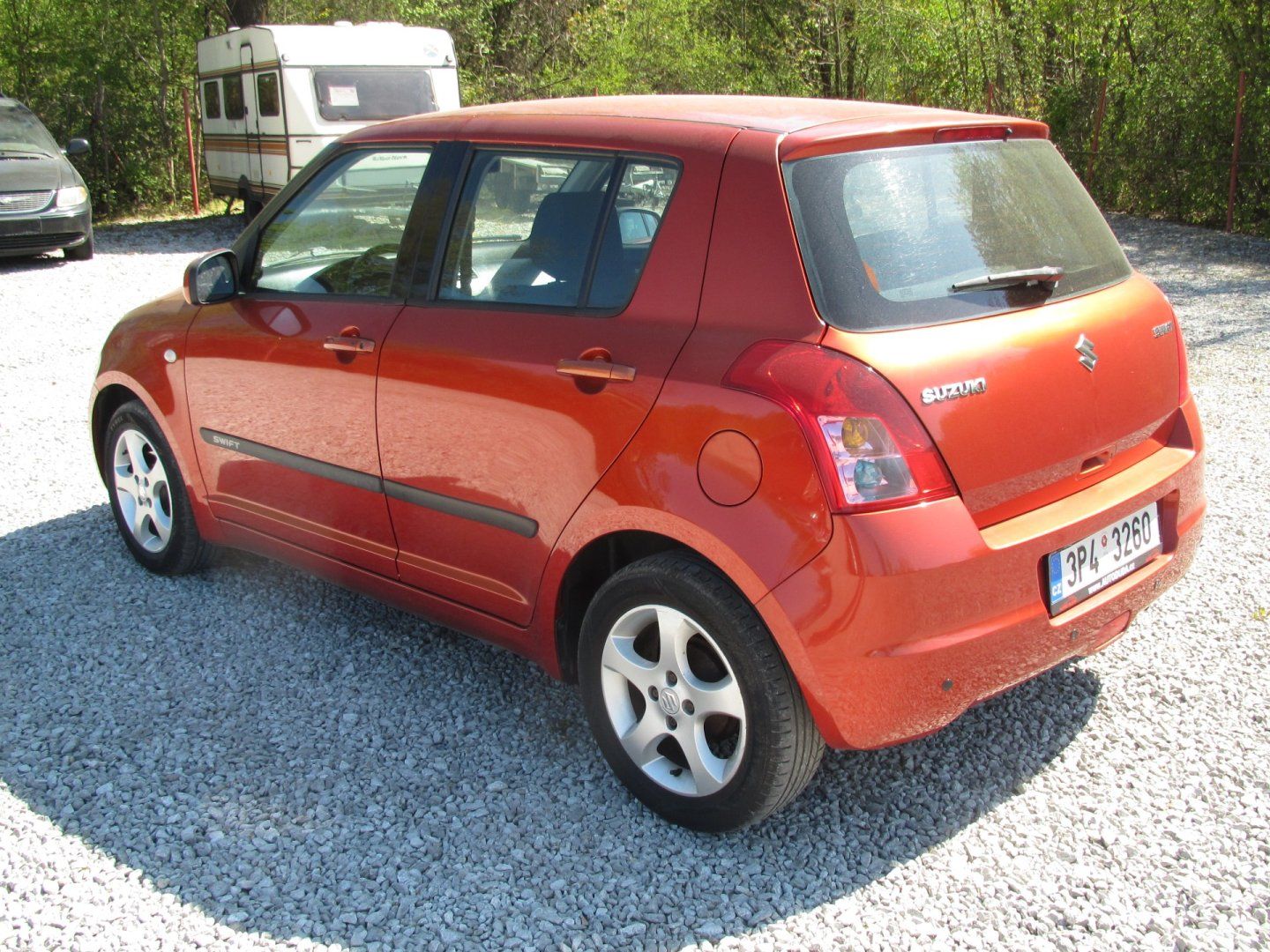 Suzuki Swift, 1.3 - fotka 4