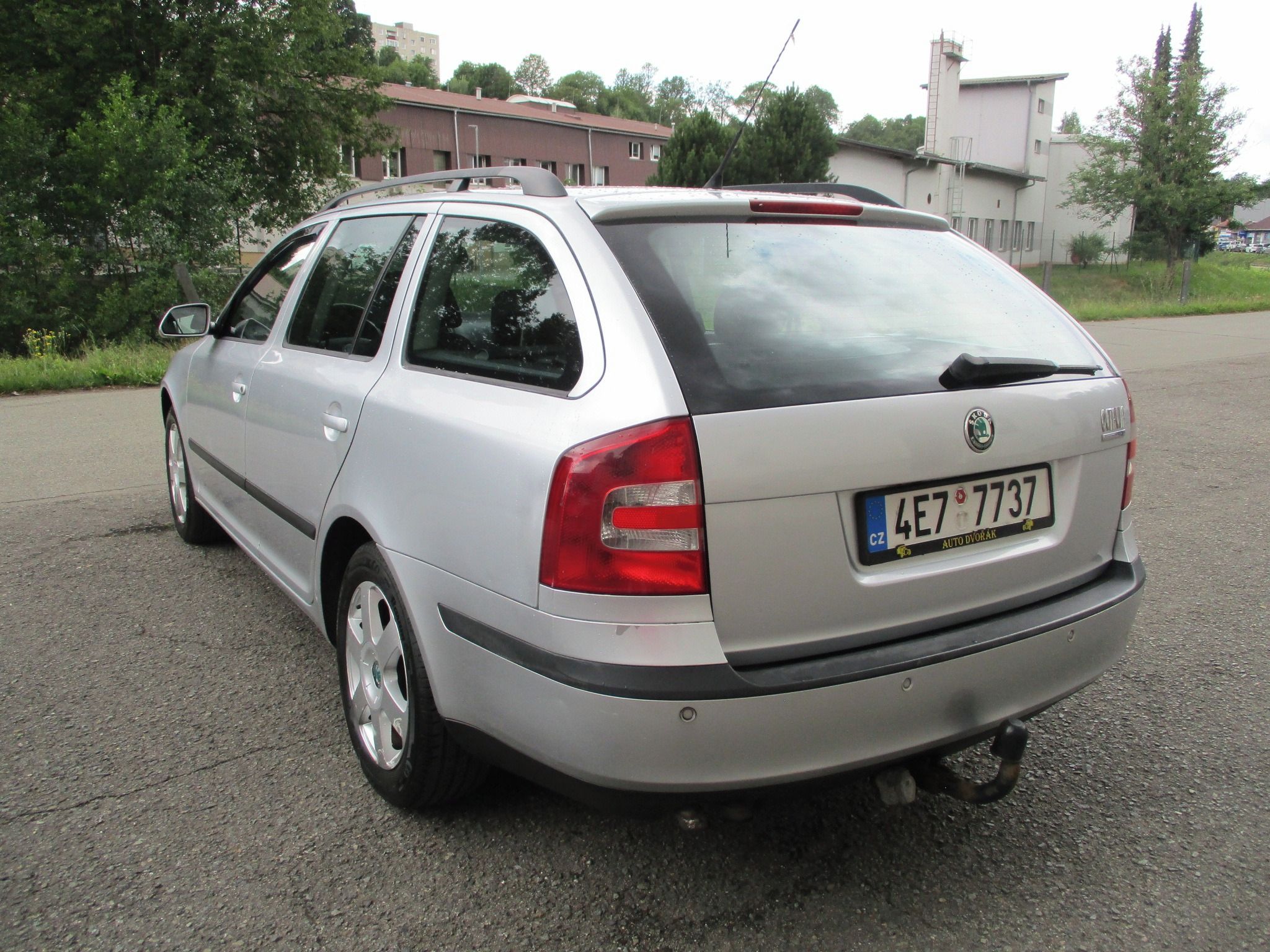 Škoda Octavia, II 1.9 TDi - Tažné zařízení - fotka 3