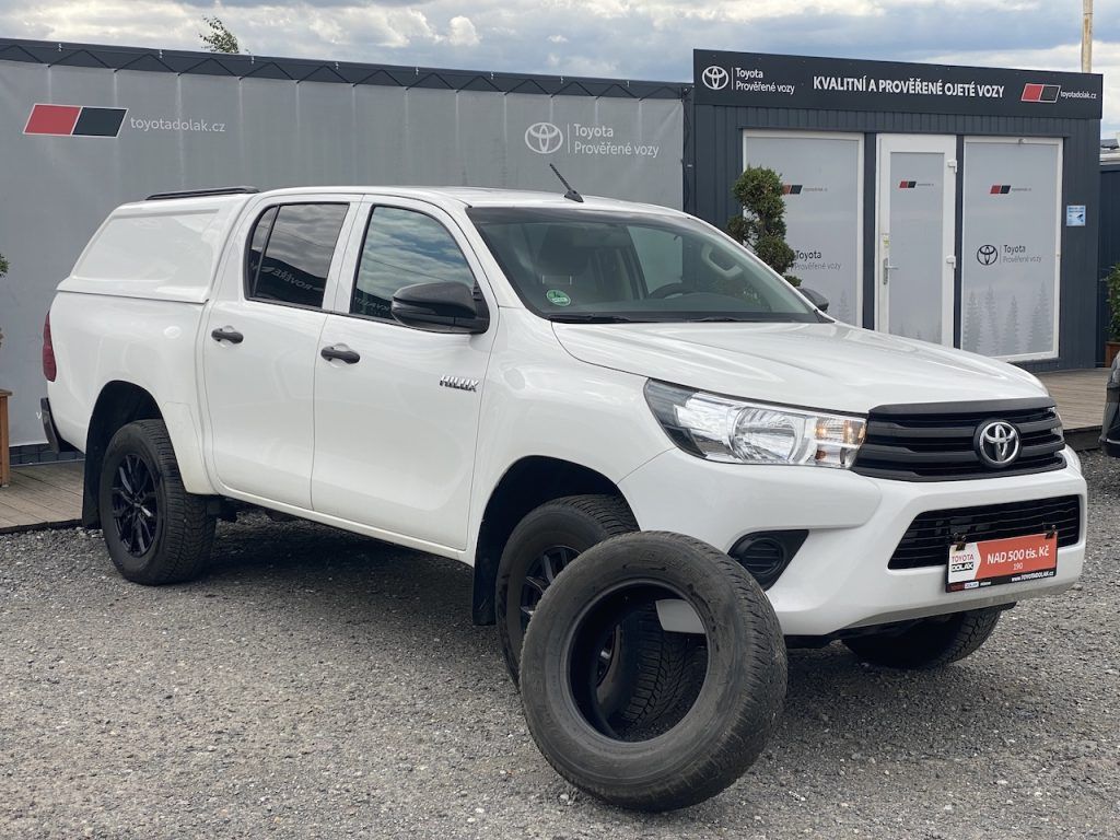 Toyota Hilux, 2.4D, ČR, Live, tažné