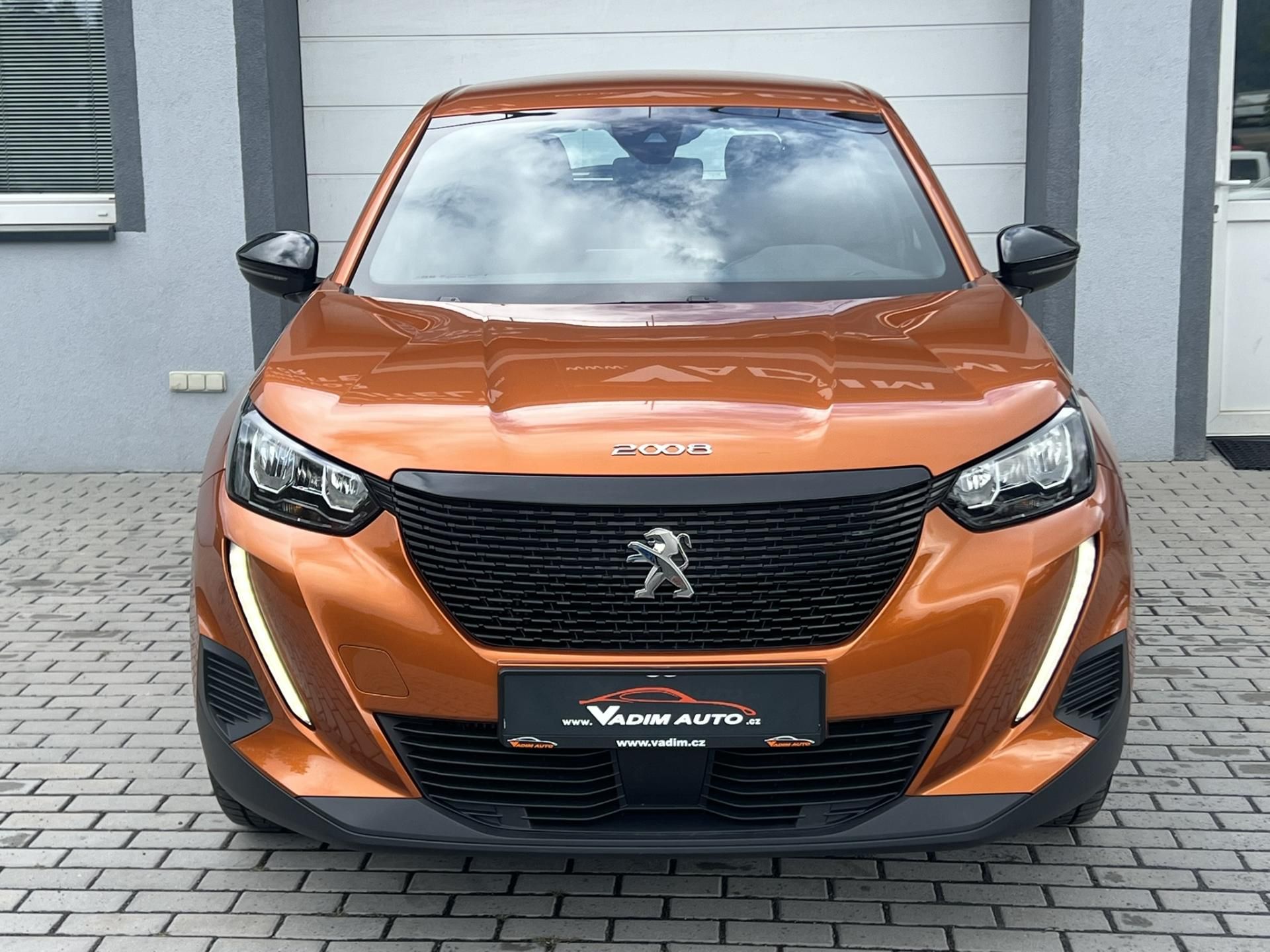 Peugeot 2008, 1.2T 130K KAMERA ČR NOVÉ 1.MAJ - fotka 5
