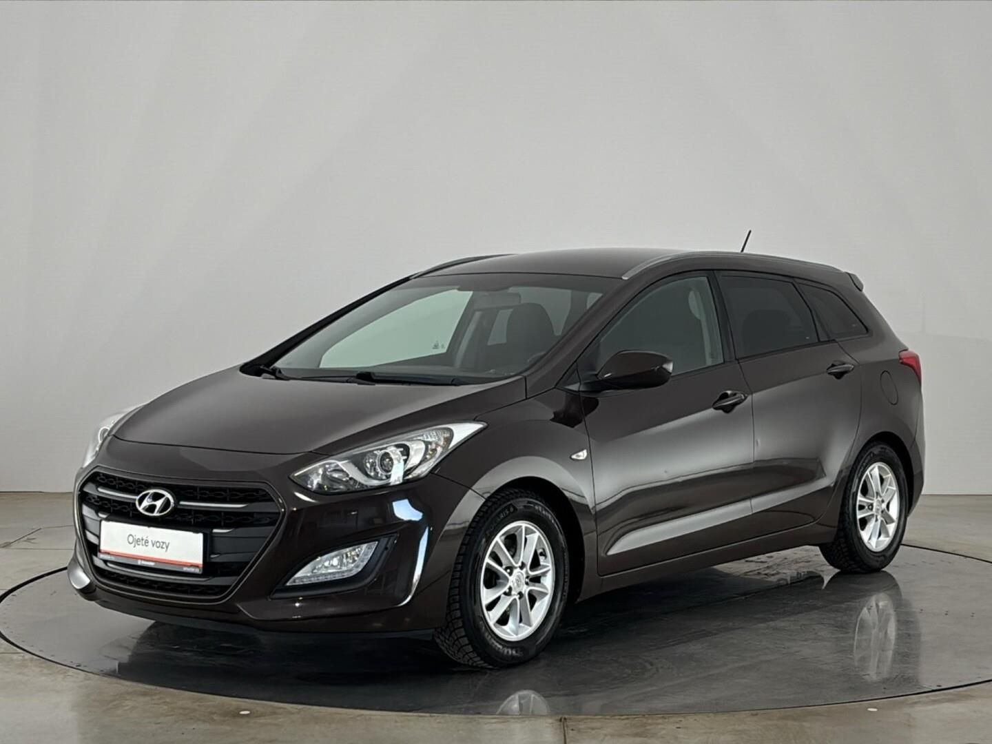 Hyundai i30, 1.6 CVVT / 88 kW Trikolor
