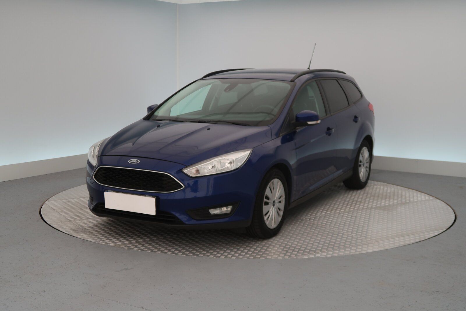 Ford Focus, 1.5 TDCi, Navi - fotka 2
