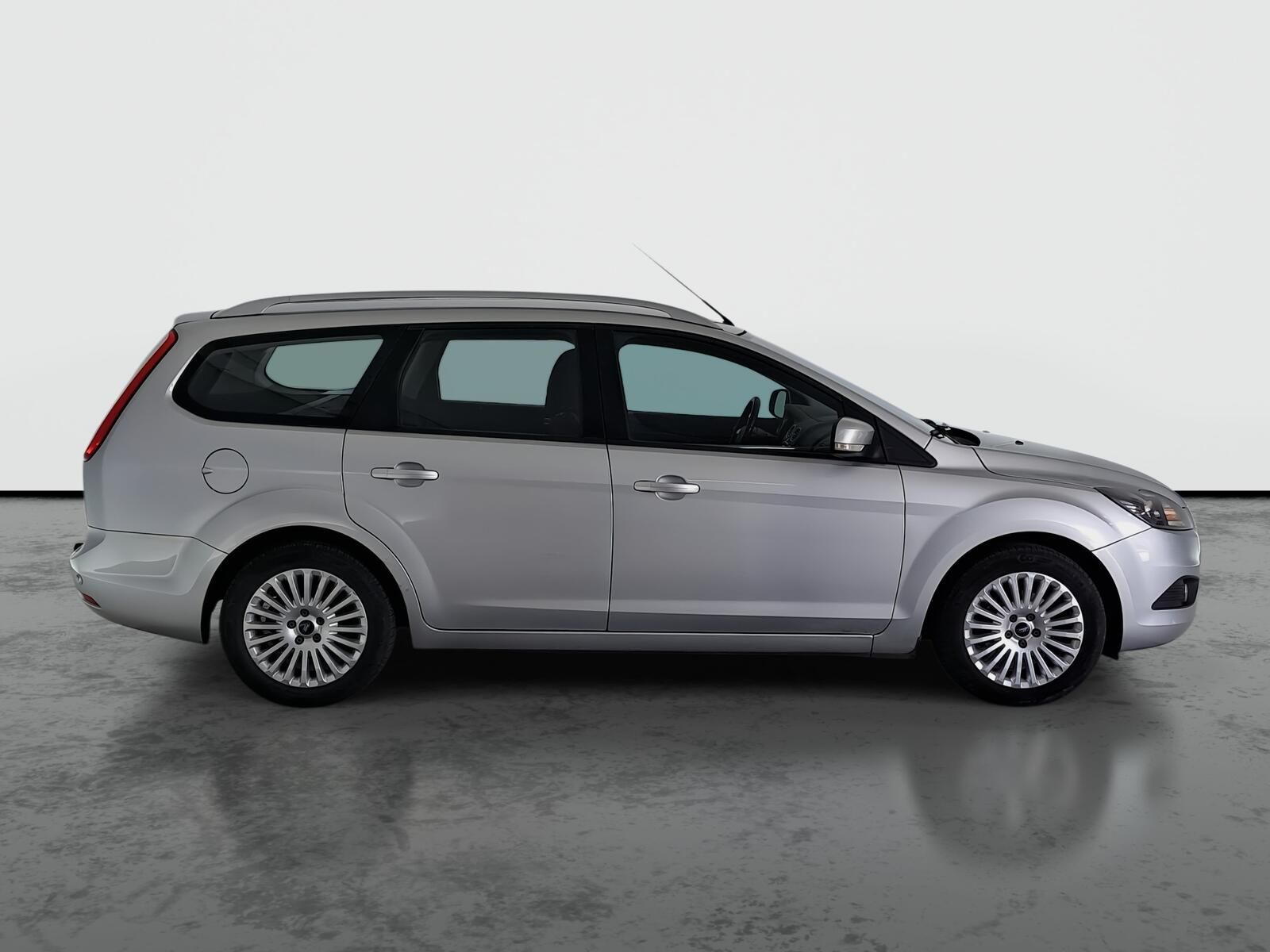 Ford Focus, 1.6 TDCi, Serv.kniha, po STK - fotka 6