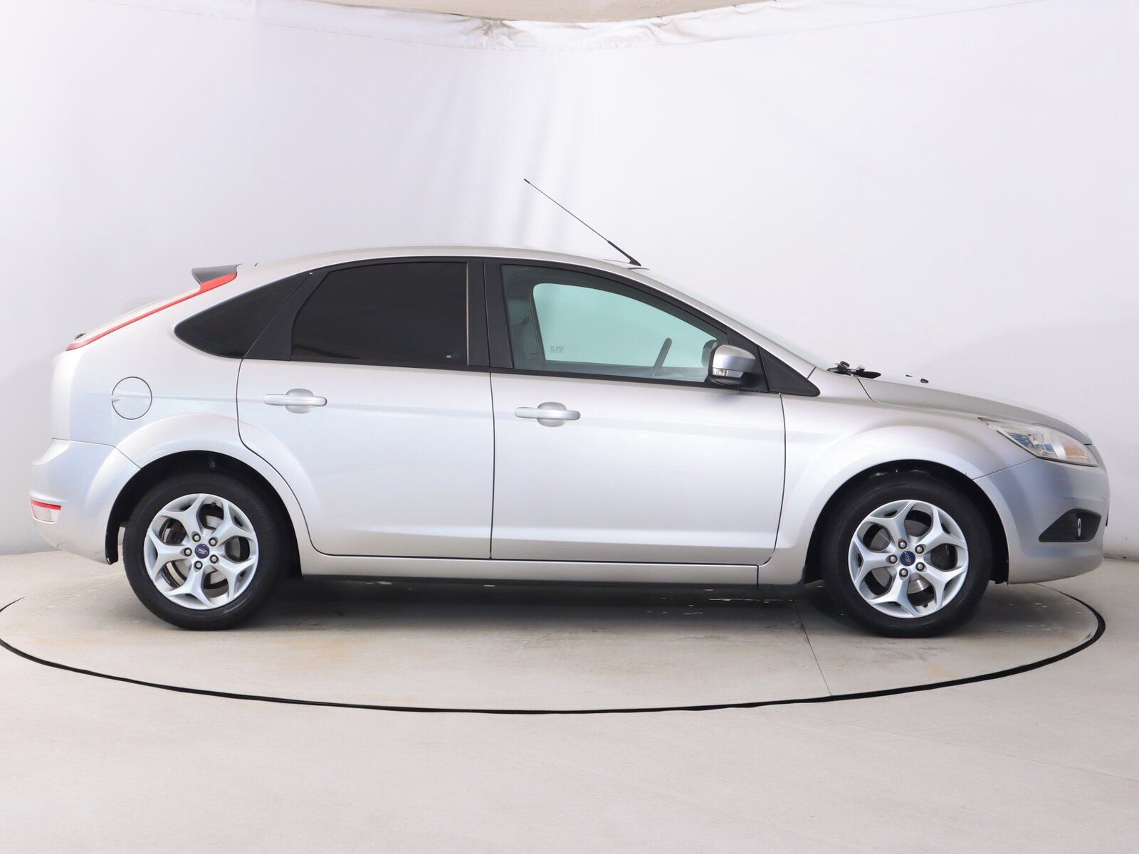 Ford Focus, 1.6 16V, Automatická klima - fotka 6