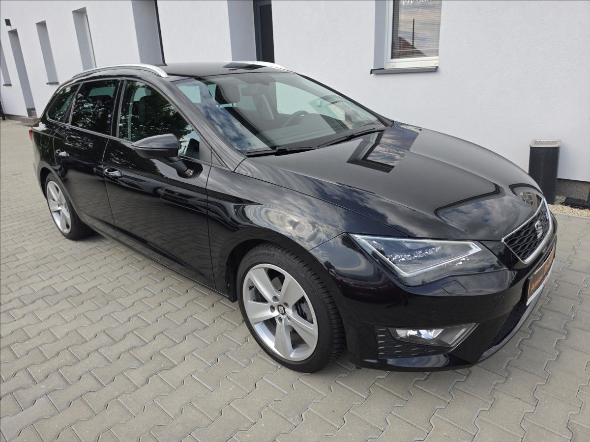 Seat Leon, 1,4 TSi 110KW ST FR+ KŮŽE NAVI - fotka 4