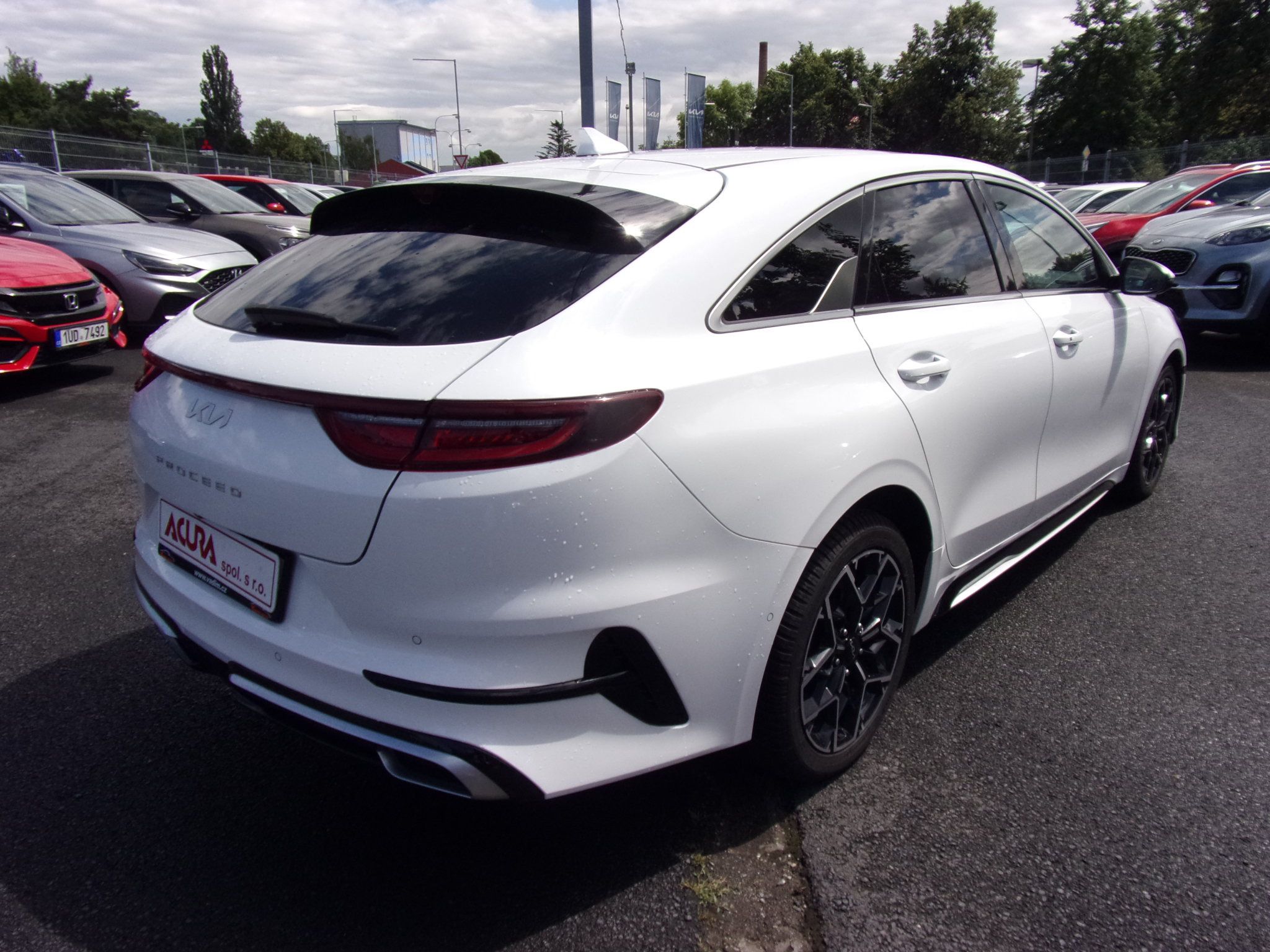 Kia ProCeed, 1,5 T-GDI GT-Line - fotka 3