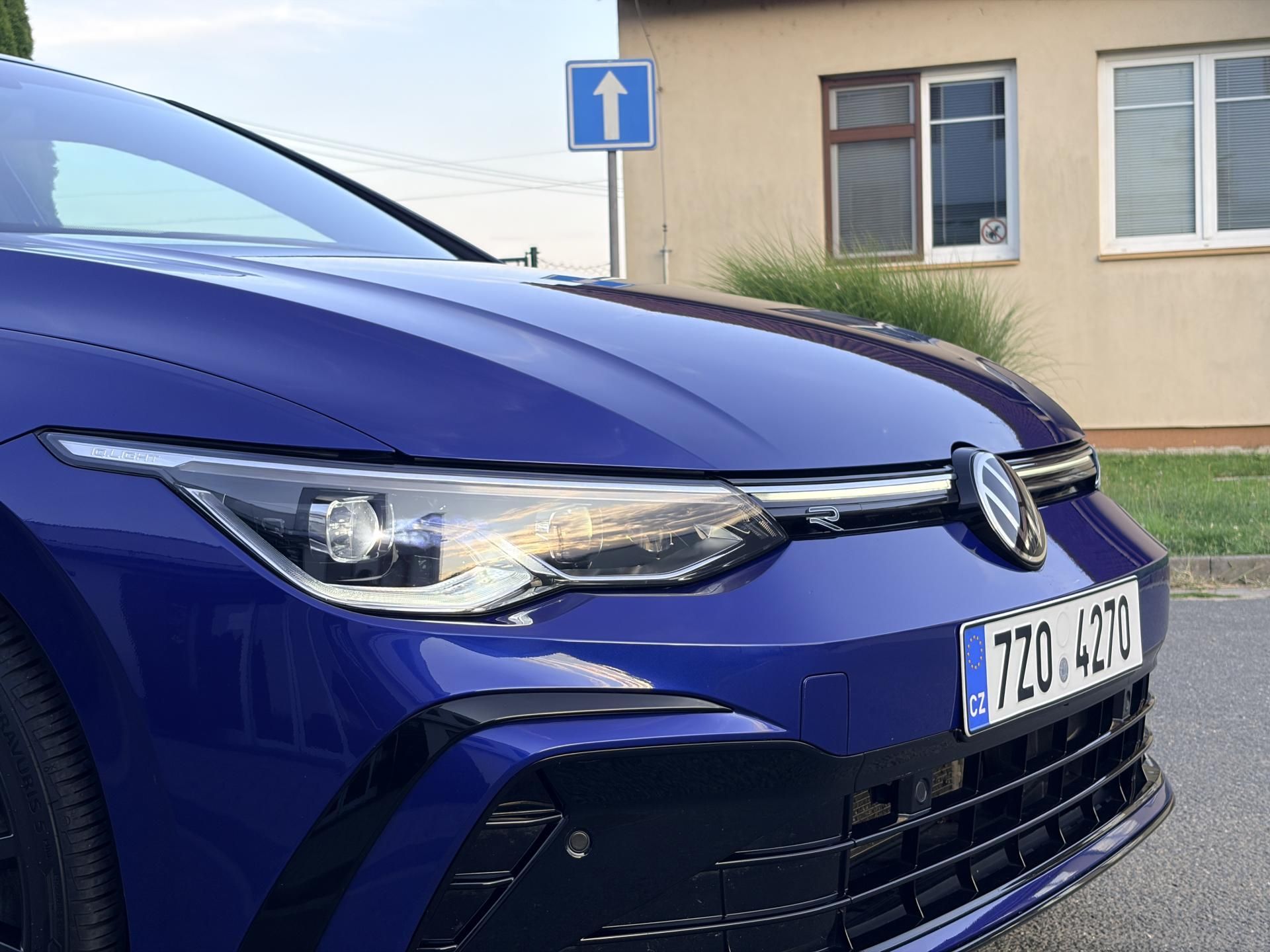 Volkswagen Golf, 1.5TSI DSG R-LINE MATRIX PPF - fotka 5