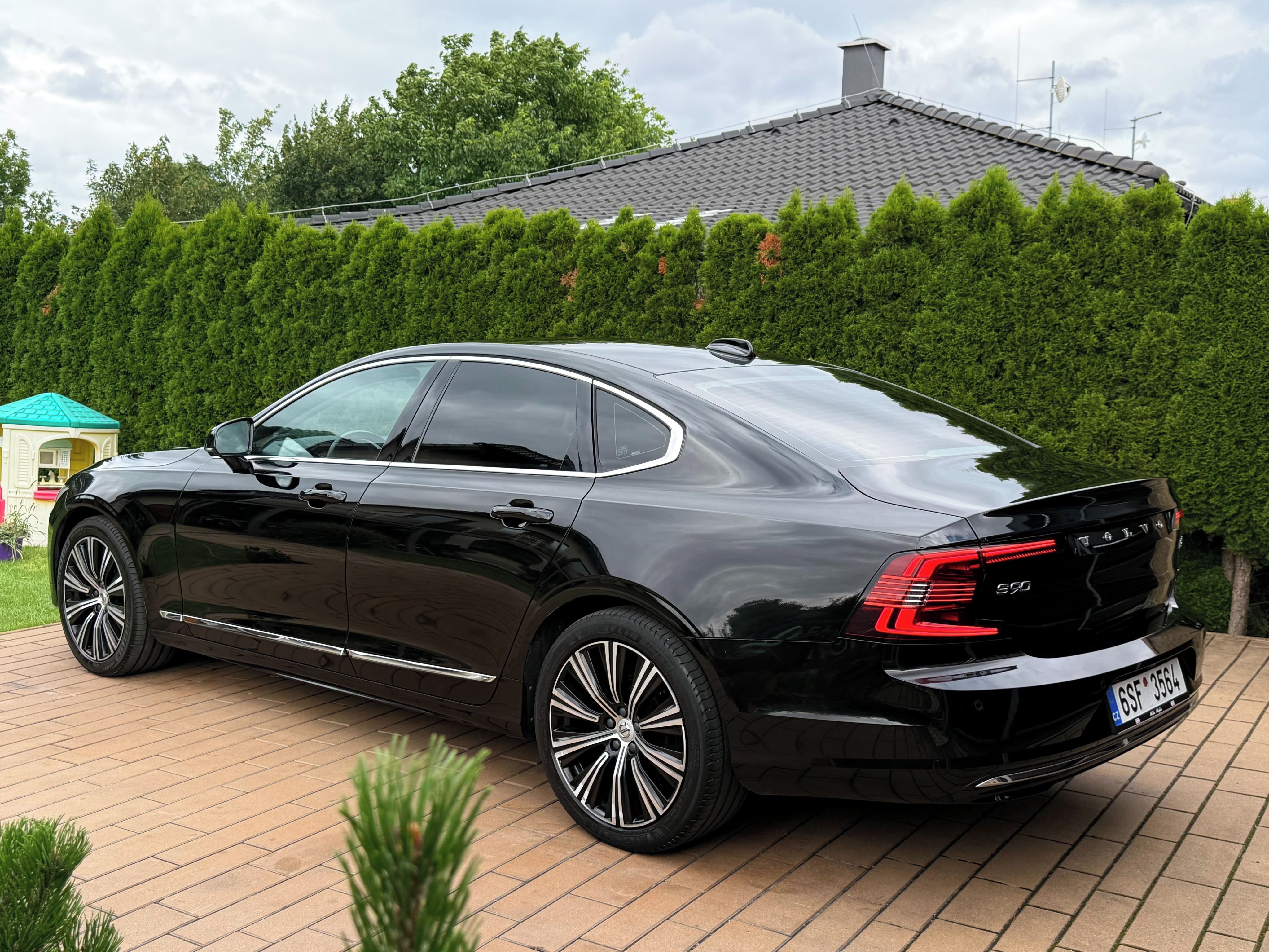 Volvo S90, B5 173kW AWD Inscription H&C - fotka 3