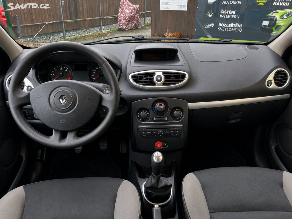 2011 Renault Clio