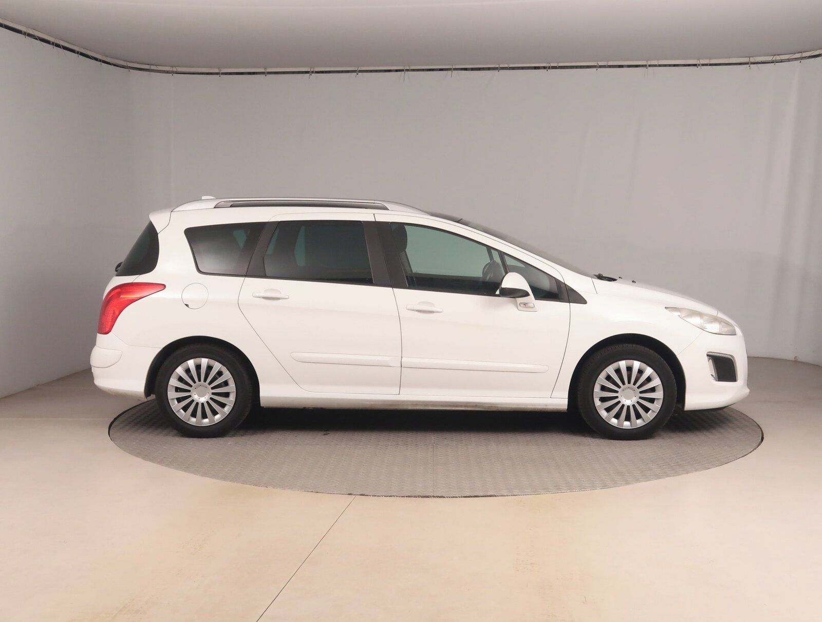 Peugeot 308, 1.6 VTi, Automatická klima - fotka 6