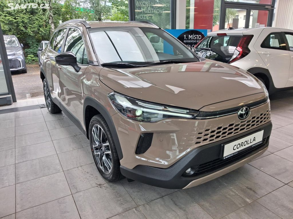Toyota Corolla Cross, Style 1.8 HEV (140hp)